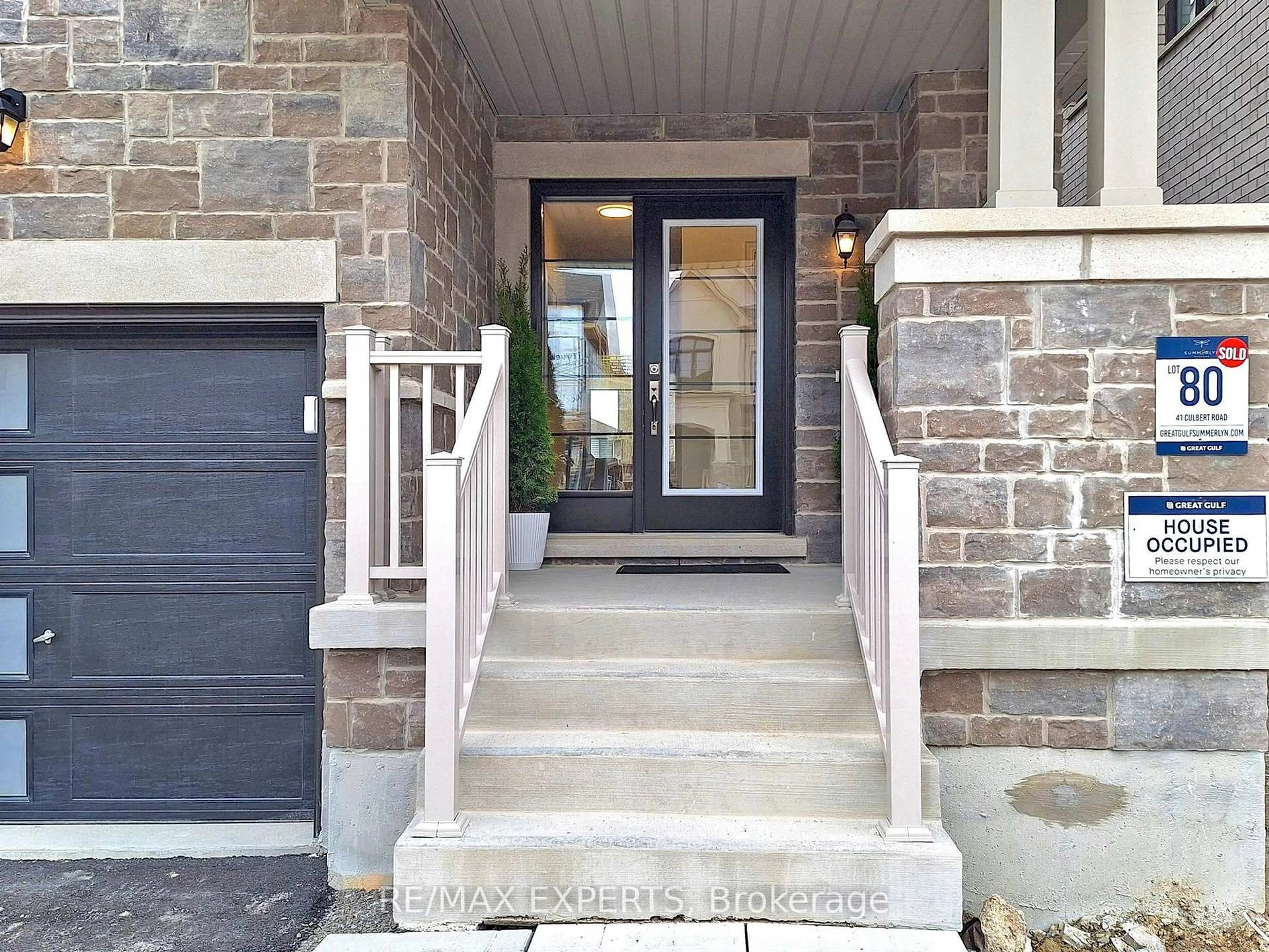 Indoor entryway for 41 Culbert Rd, Bradford West Gwillimbury Ontario L3Z 4P5