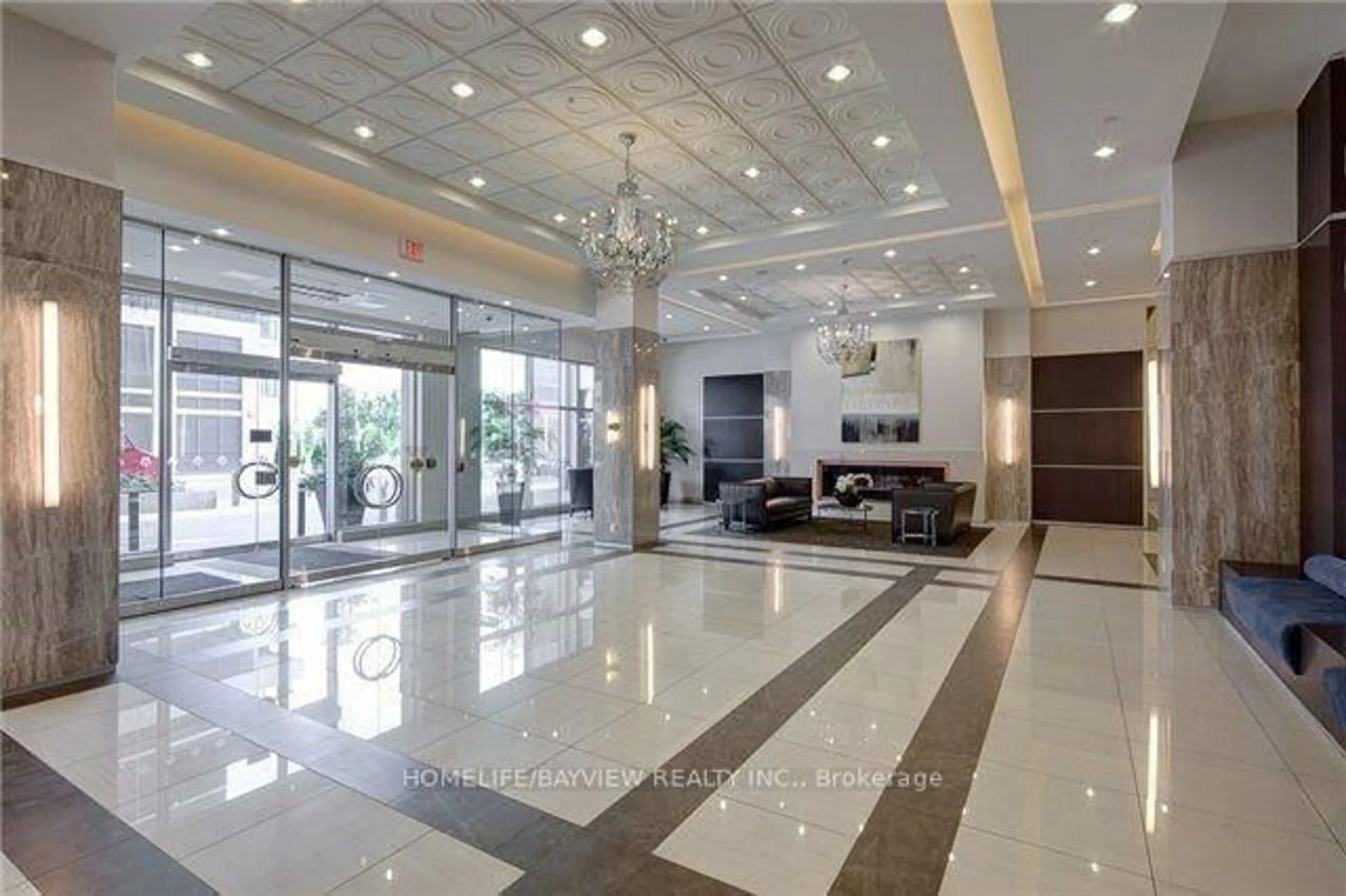 Lobby for 7167 Yonge St #1212, Markham Ontario L3T 0C9