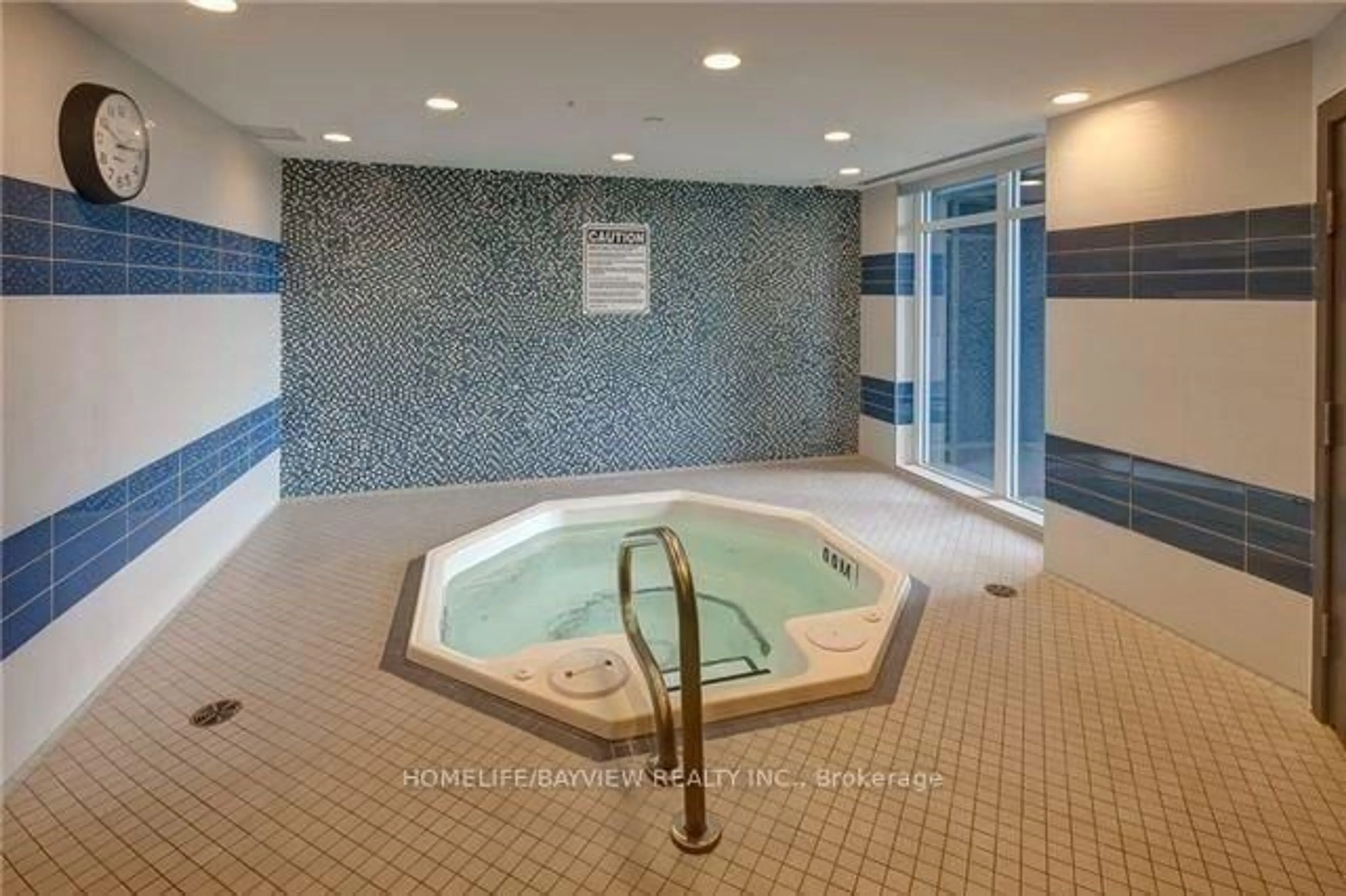 Pool for 7167 Yonge St #1212, Markham Ontario L3T 0C9