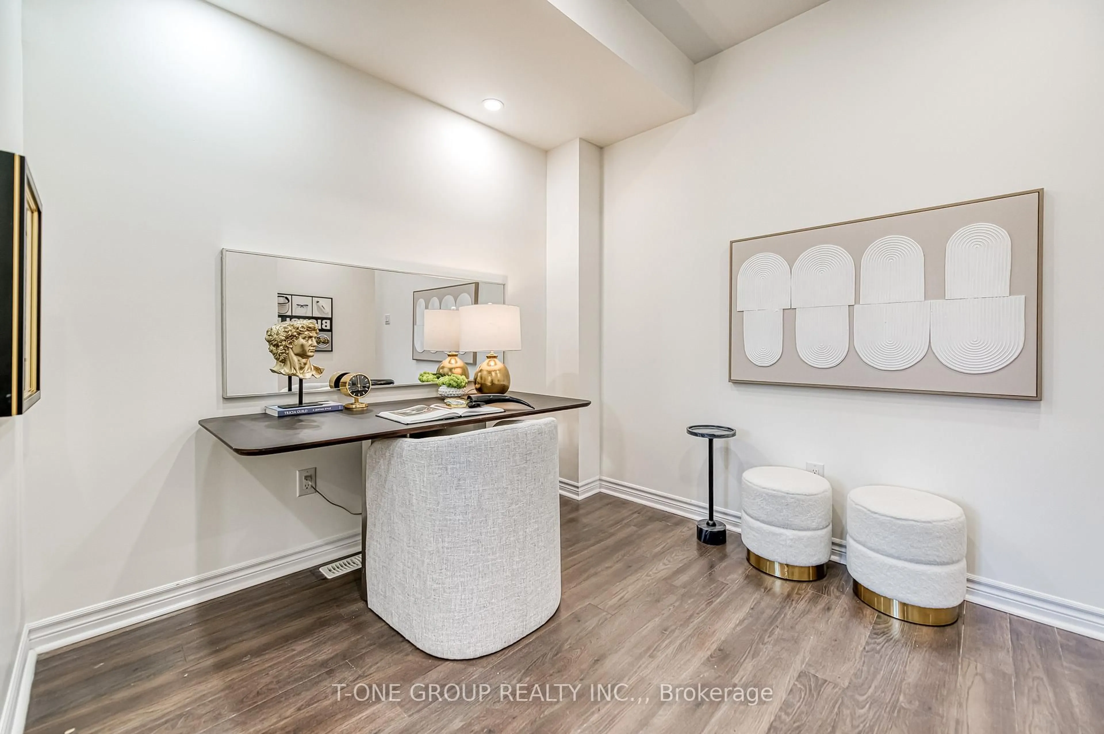 Unknown for 105 Battista Perri Dr, Markham Ontario L6E 0R6