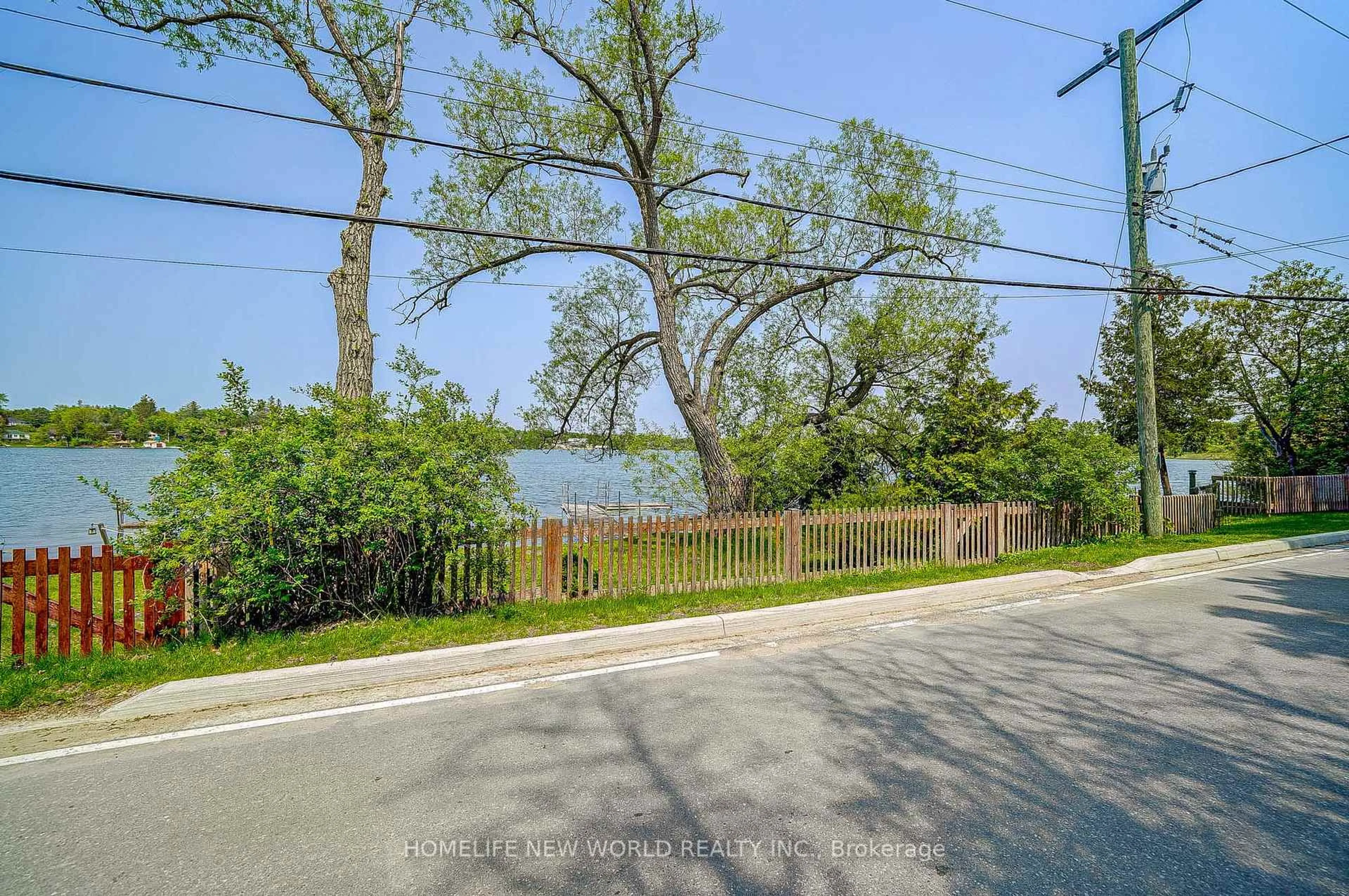 A pic from outside/outdoor area/front of a property/back of a property/a pic from drone, water/lake/river/ocean view for 5741 Lakeshore Rd, Whitchurch-Stouffville Ontario L4A 2Z4