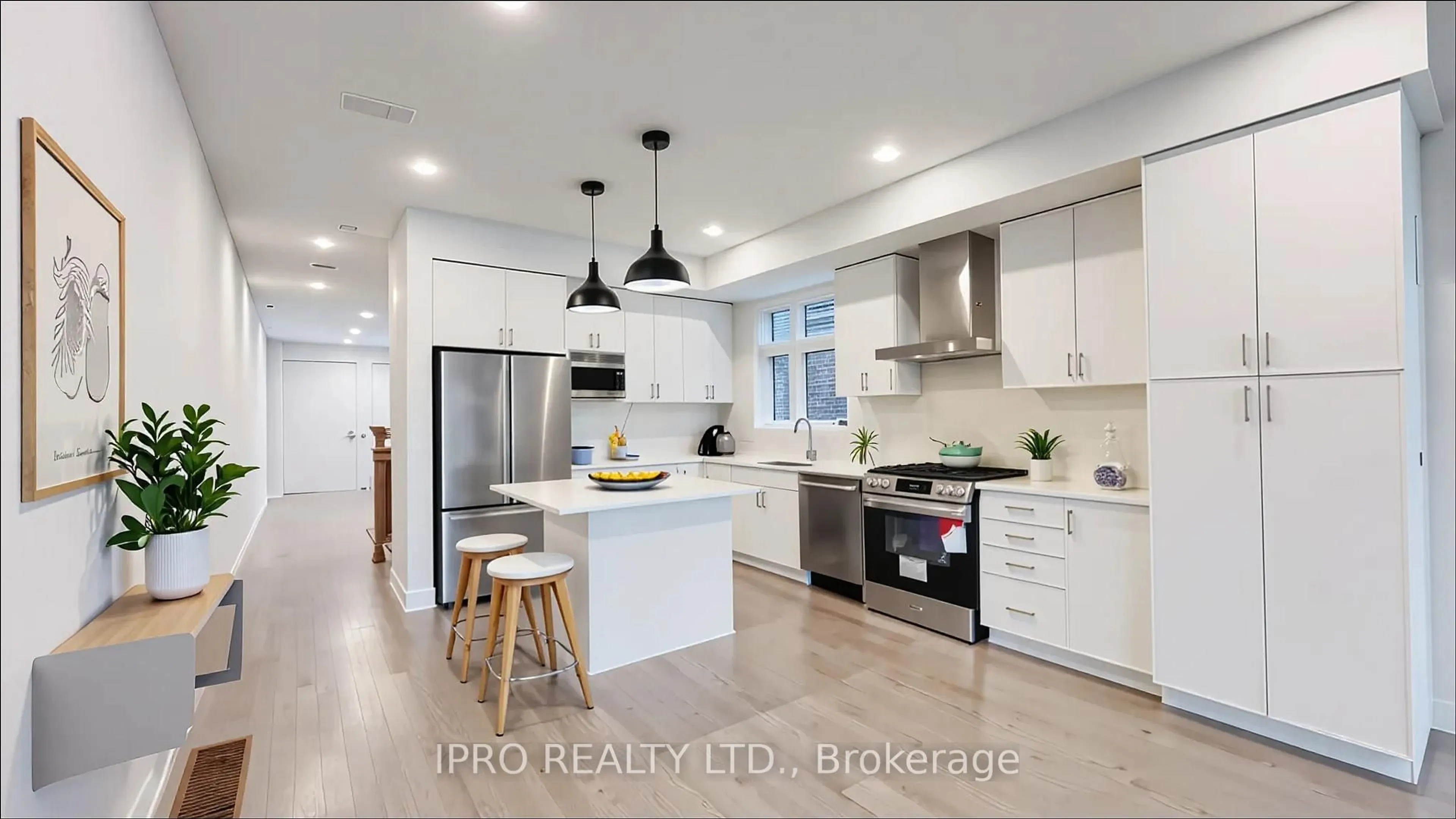 Open concept kitchen, ceramic/tile floor for 1818 Donald Cousens Pkwy, Markham Ontario L6B 0V5