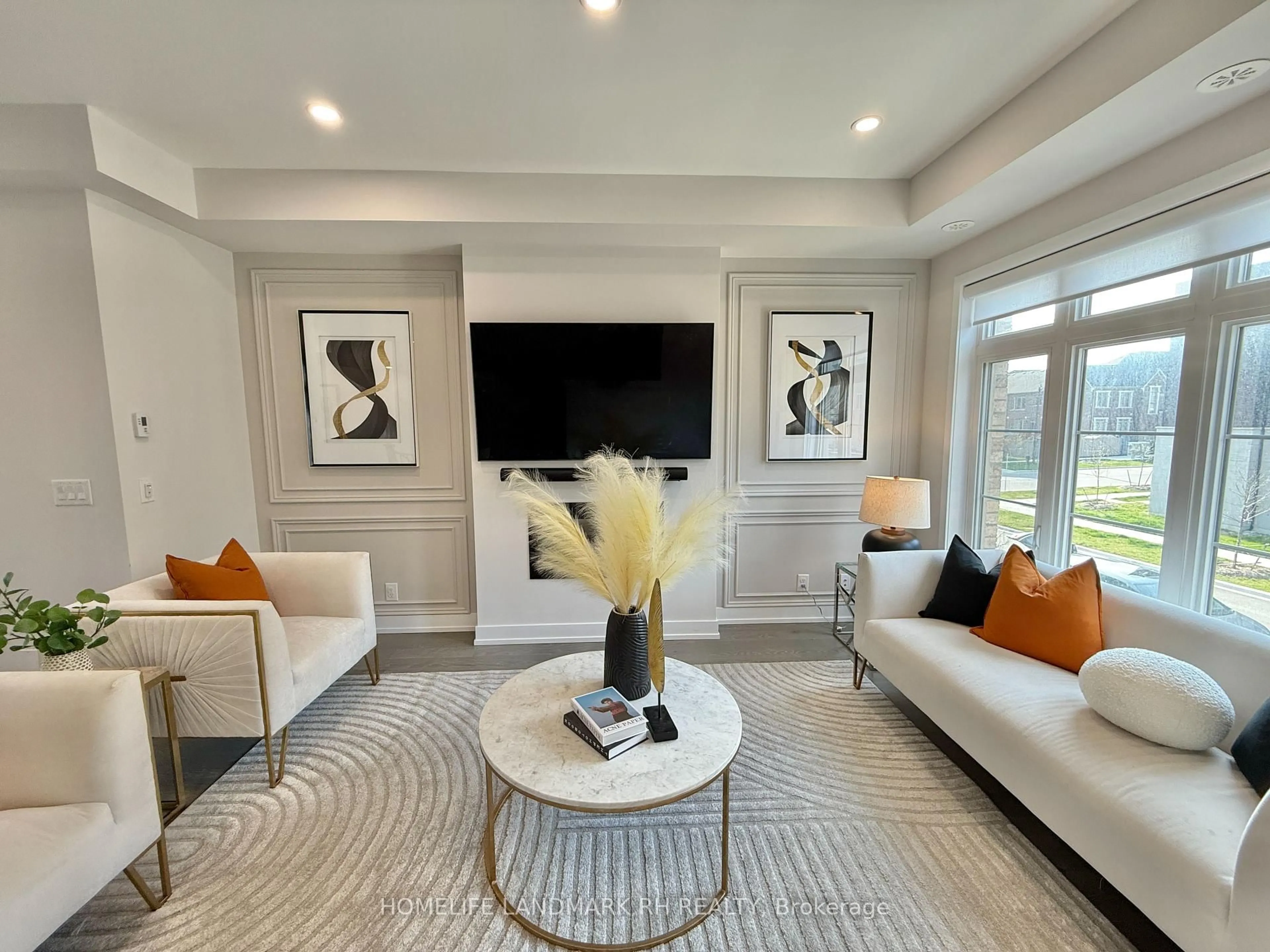 Living room with furniture, unknown for 9 Guardhouse Cres, Markham Ontario L6C 3J7