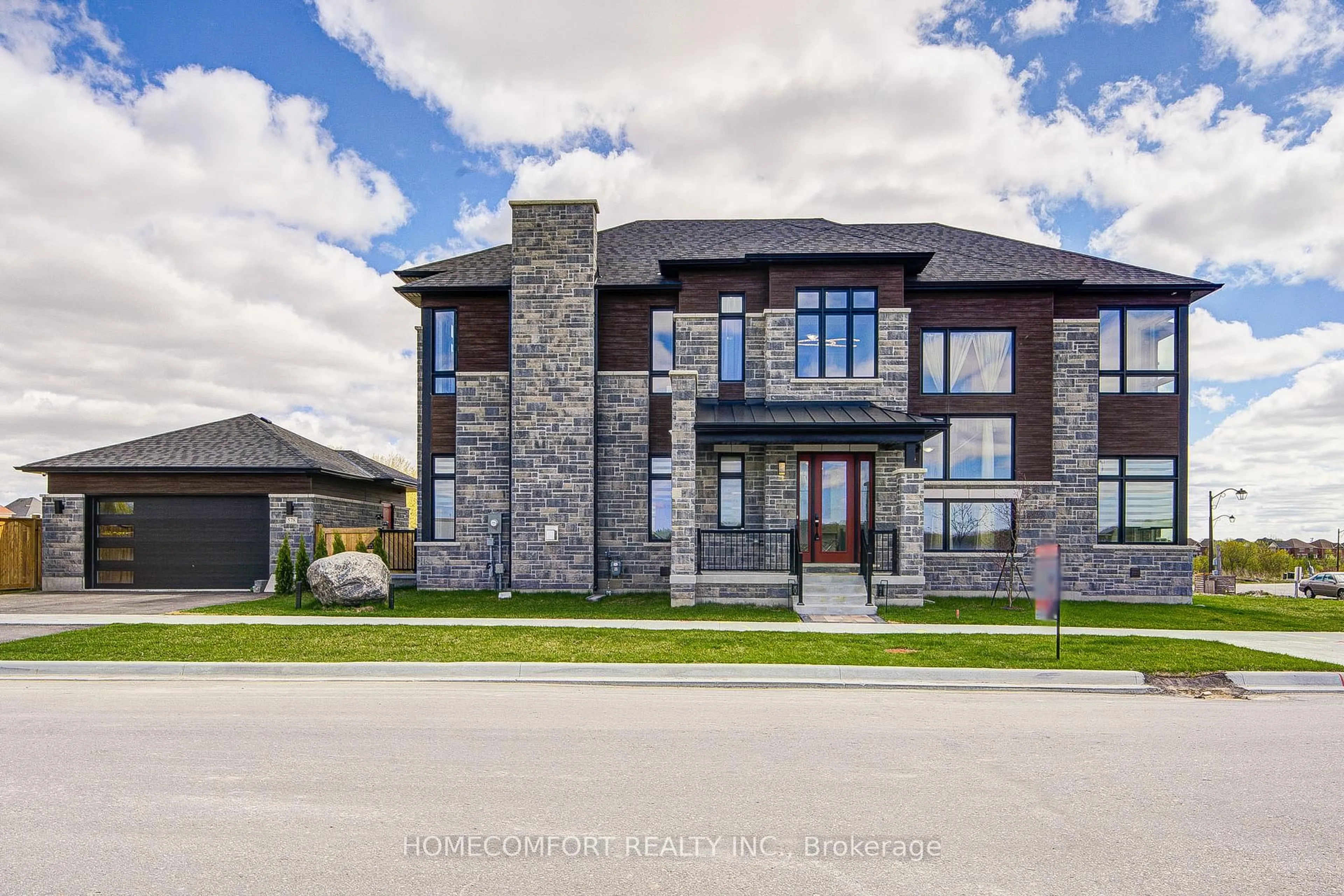 Home with brick exterior material, unknown for 578 Baker Hill Blvd, Whitchurch-Stouffville Ontario L4A 0T8