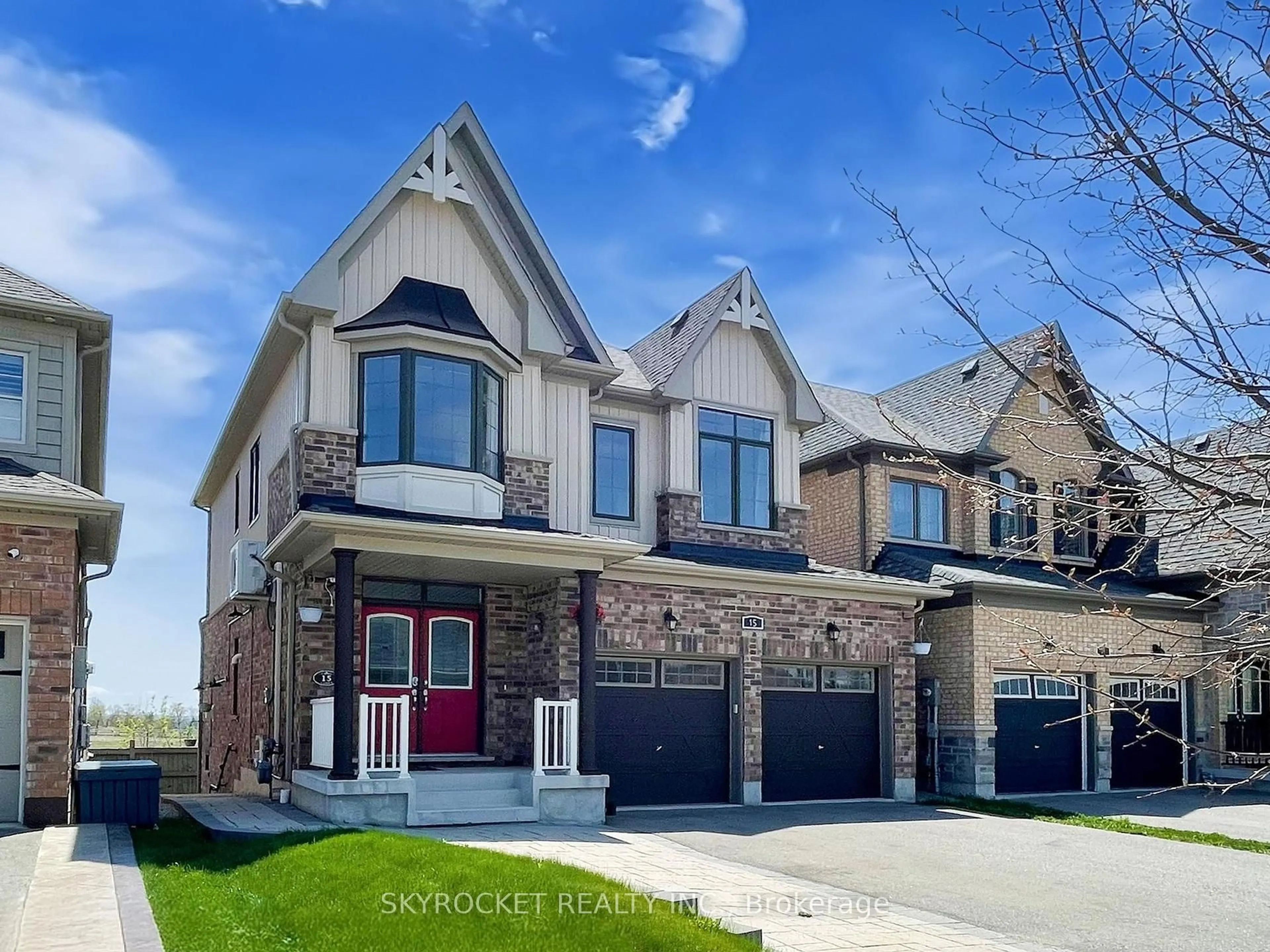 Home with brick exterior material, street for 15 Chessington Ave, East Gwillimbury Ontario L0G 1R0