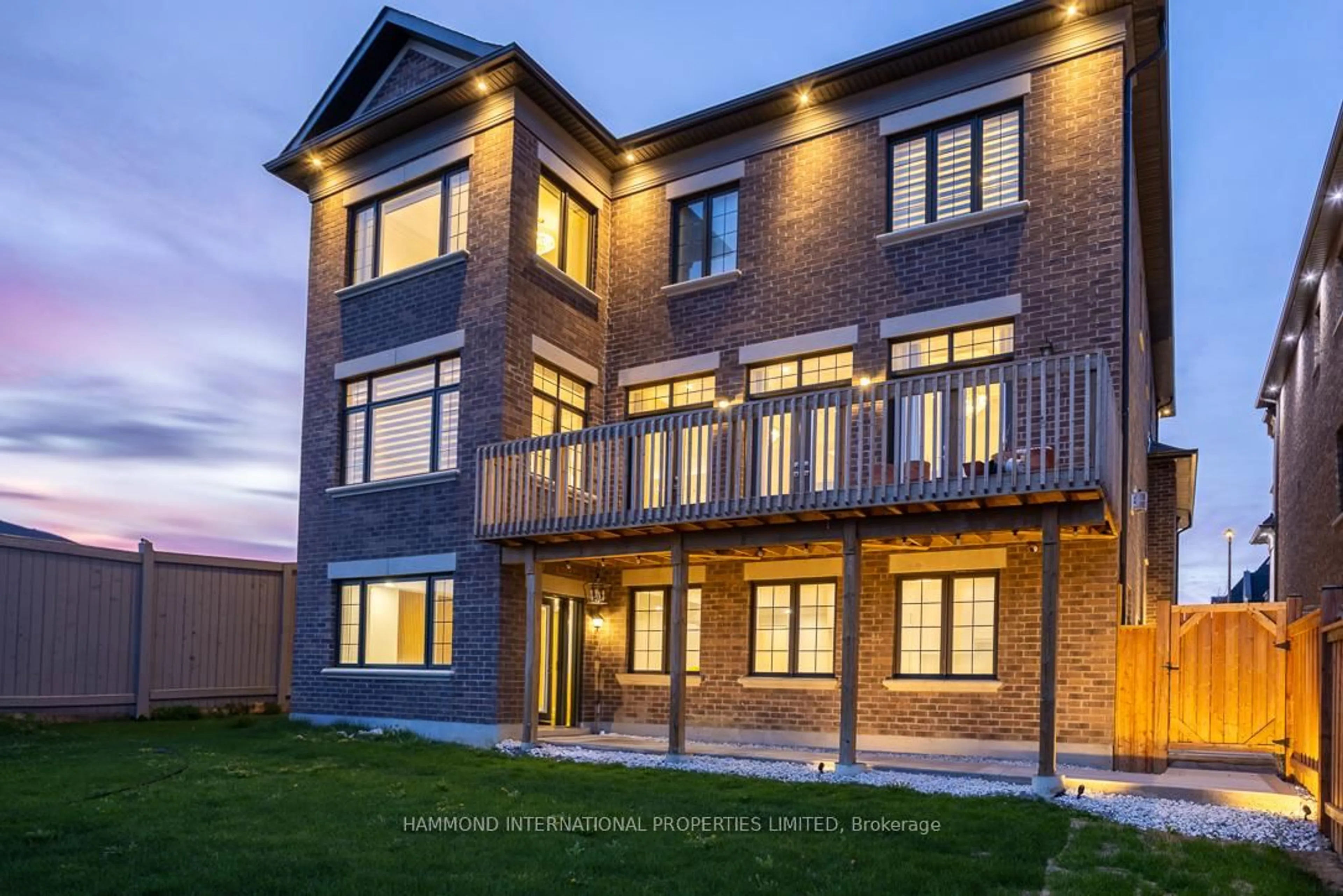 Home with brick exterior material, building for 41 Deerhaven Cres, Vaughan Ontario L4L 1A6