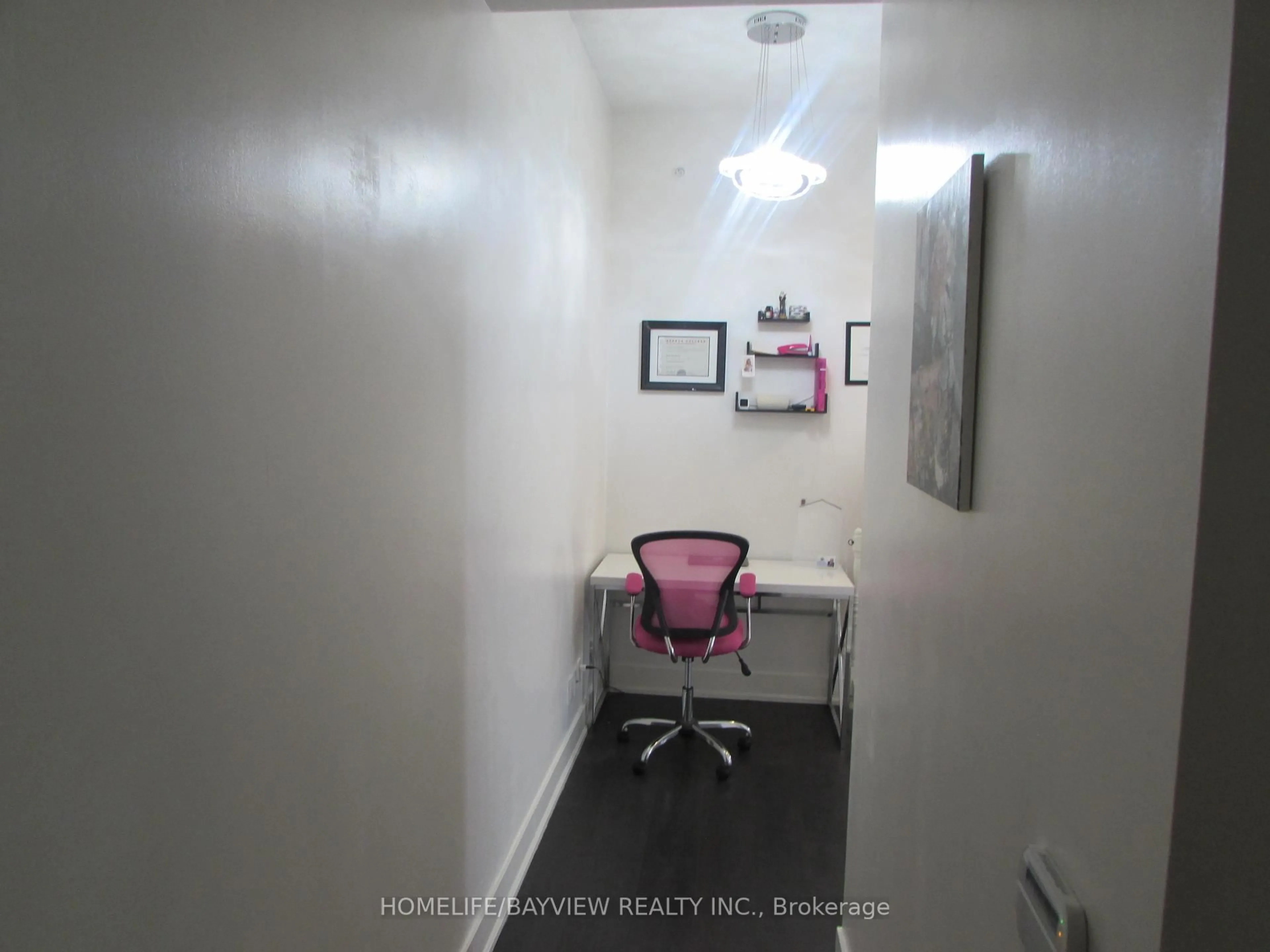 A pic of a room for 180 Enterprise Blvd #404, Markham Ontario L6G 0G4