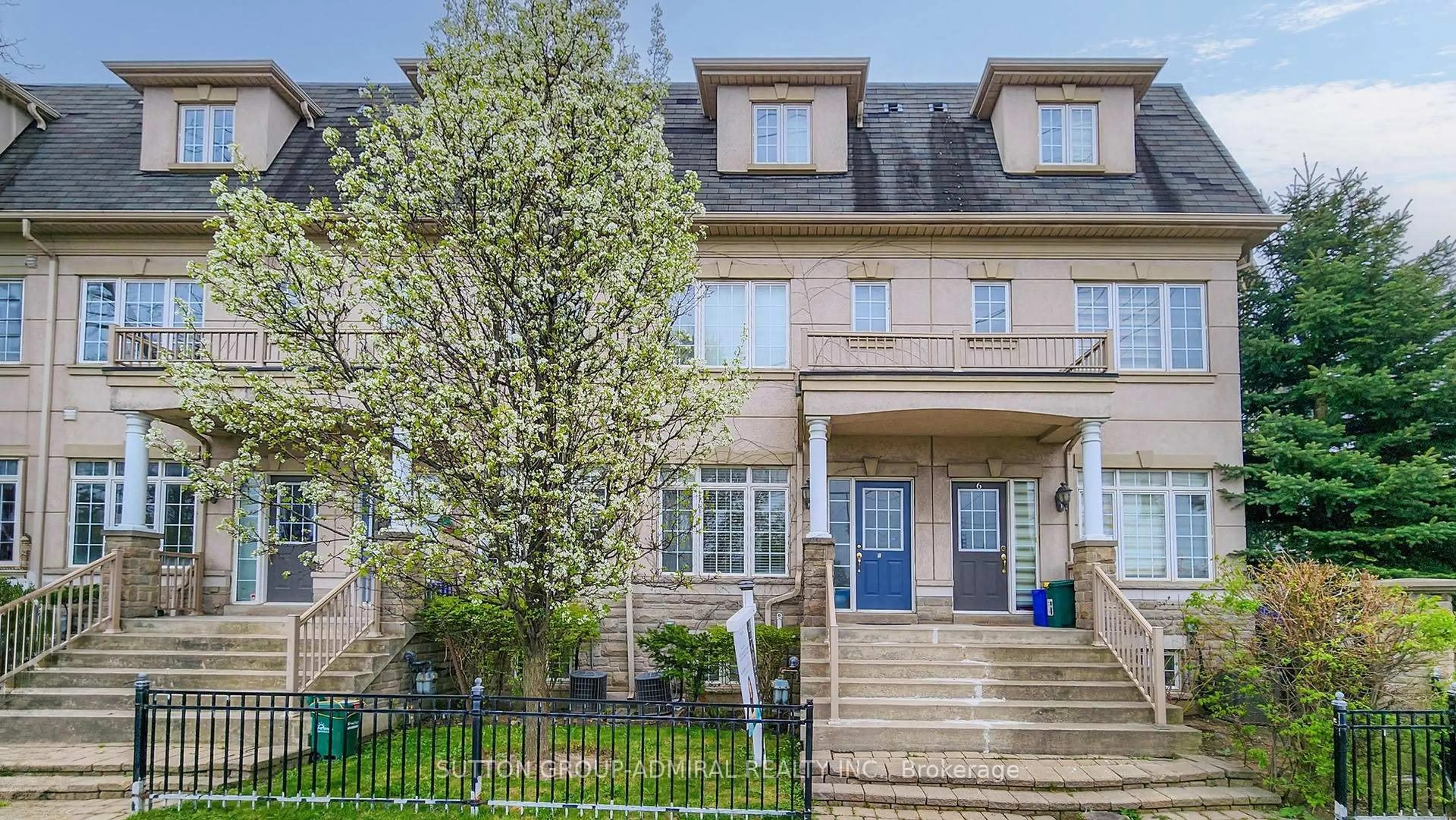 Unknown for 9241 Bathurst St #5, Richmond Hill Ontario L4C 6C2