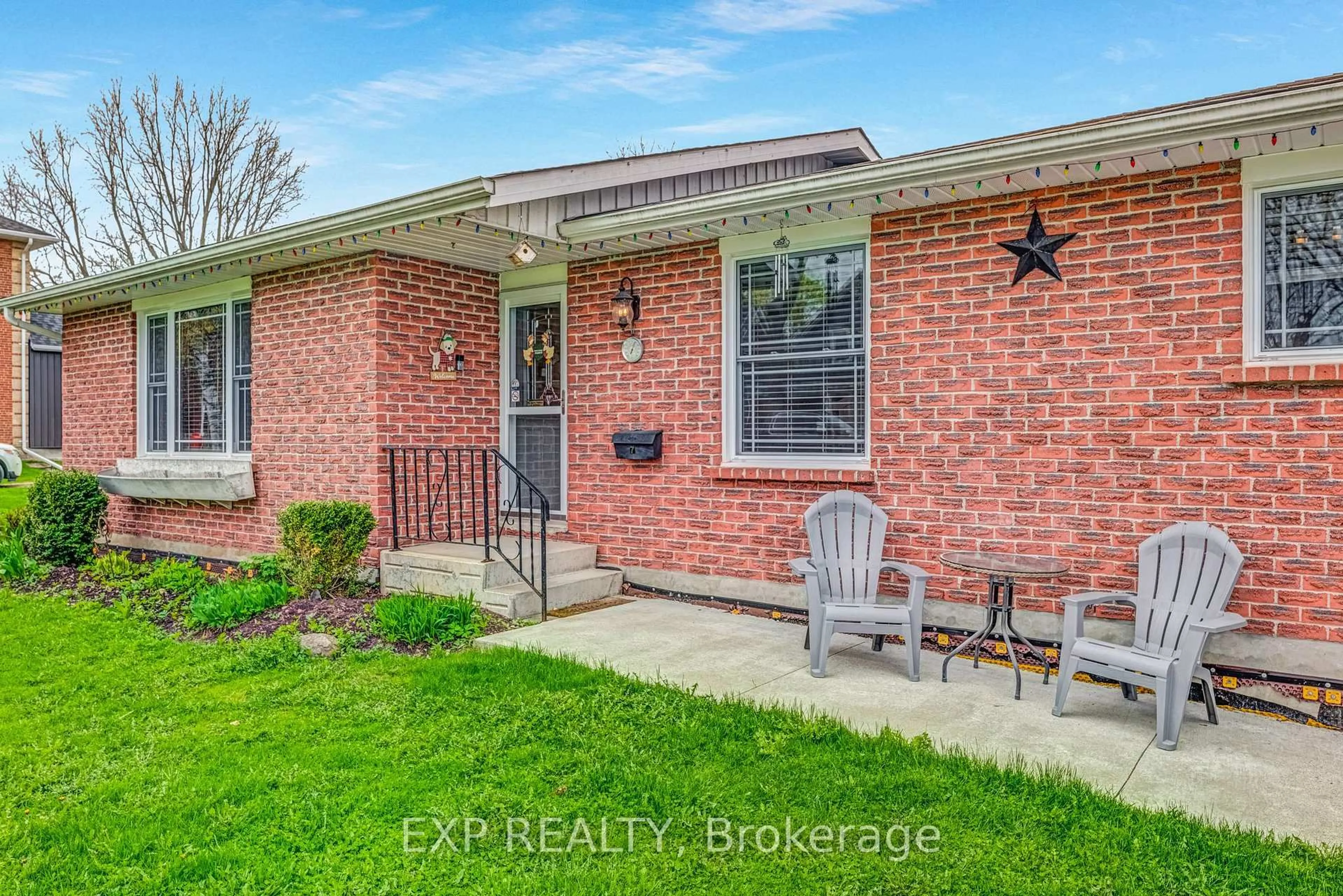 Home with brick exterior material, street for 7 Queen St, Brock Ontario L0E 1E0