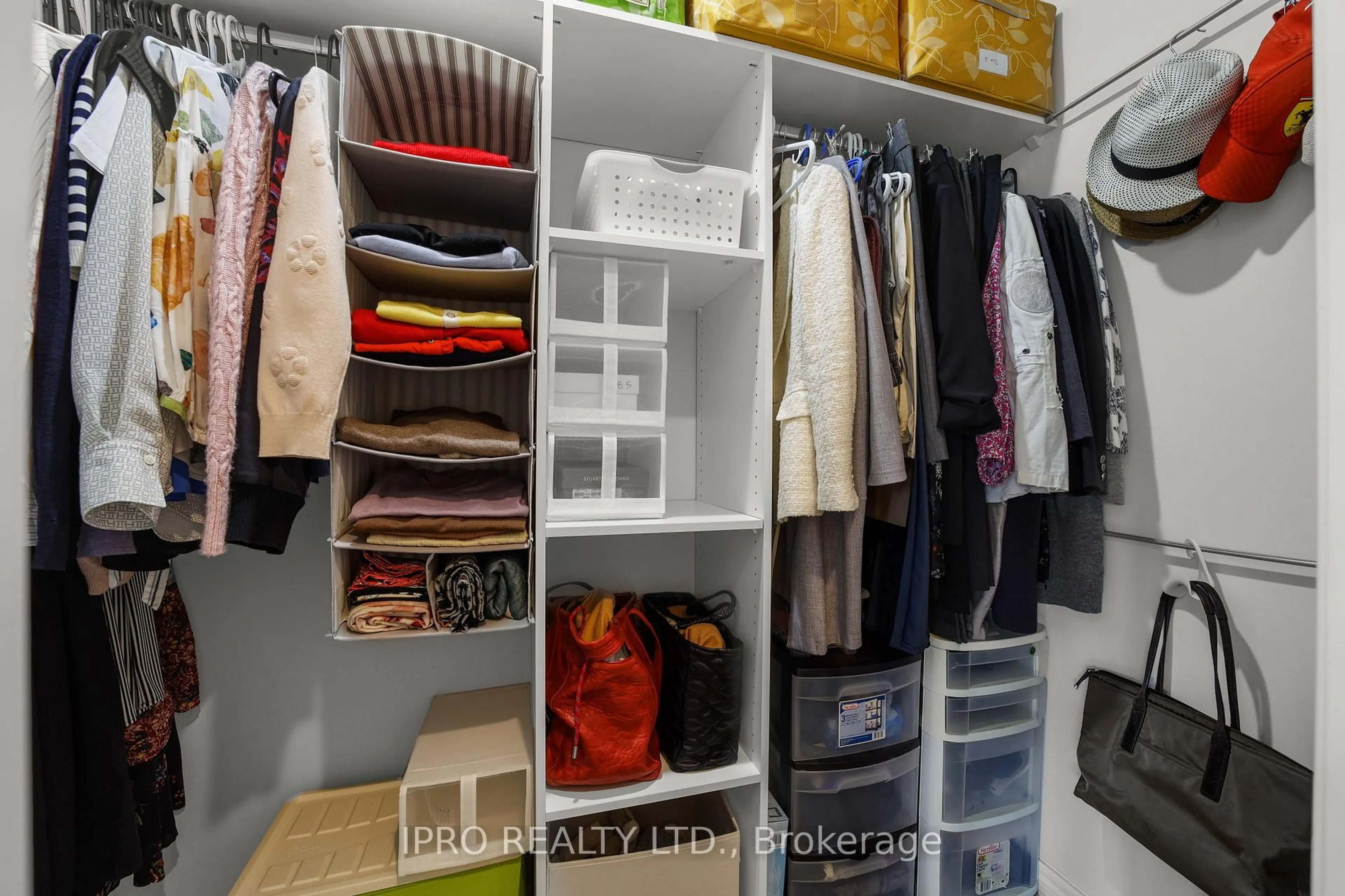 Storage room or clothes room or walk-in closet for 111 Ostrovsky Rd, Vaughan Ontario L4H 0W1