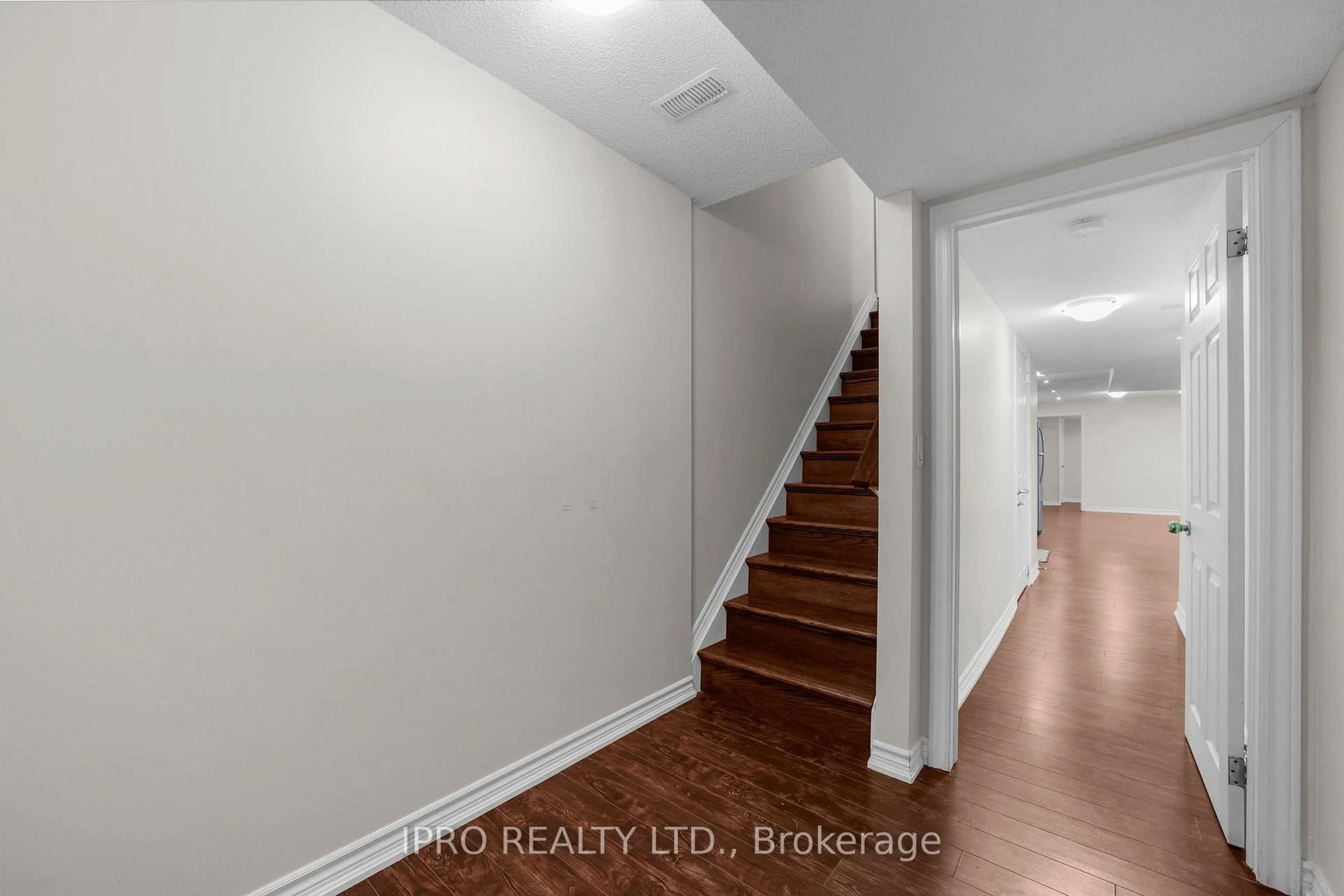 Unknown for 111 Ostrovsky Rd, Vaughan Ontario L4H 0W1