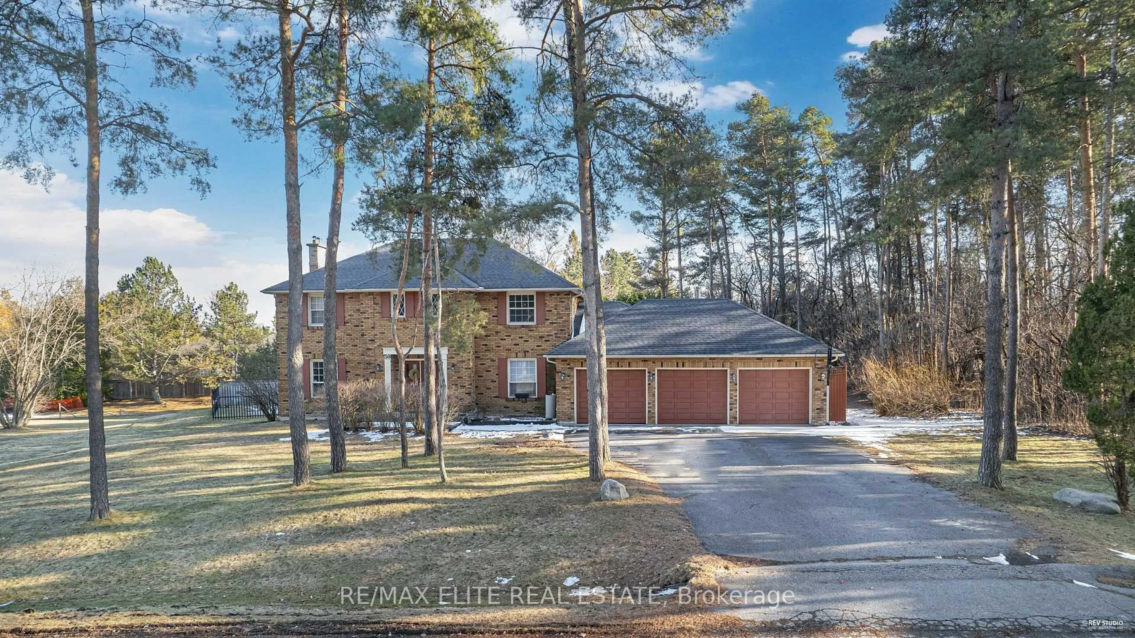 Home with brick exterior material, street for 30 Cynthia Cres, Richmond Hill Ontario L4E 2P8