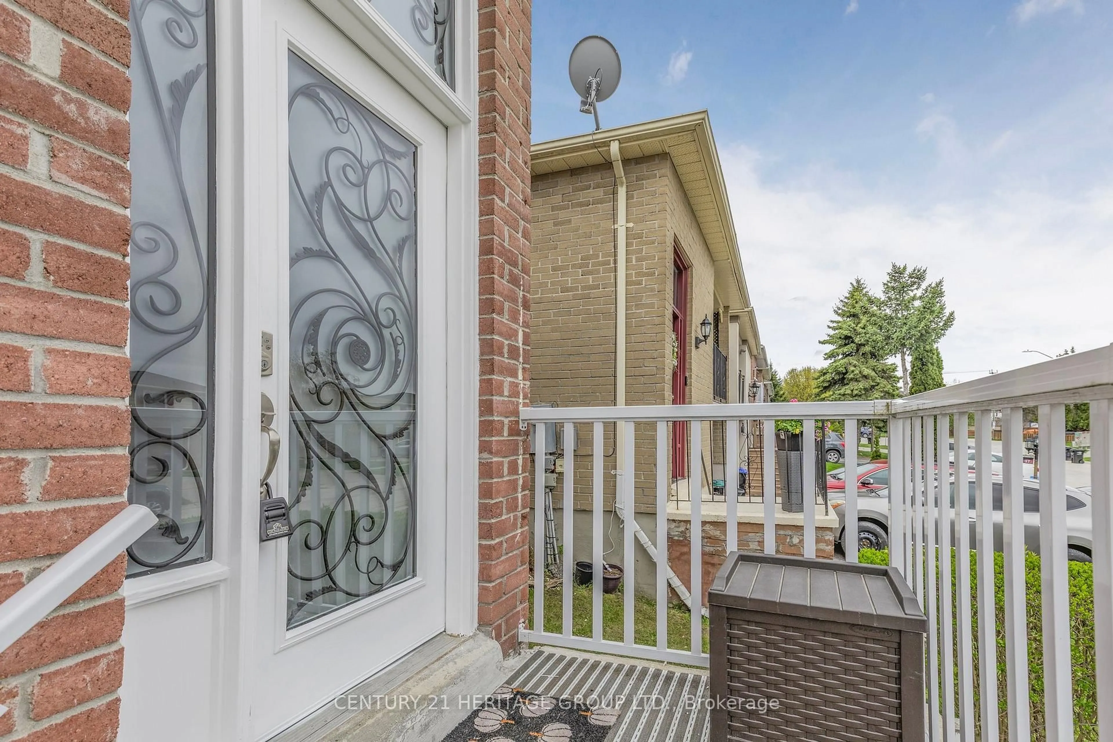 Unknown for 53 Turner Crt, Bradford West Gwillimbury Ontario L3Z 2W7