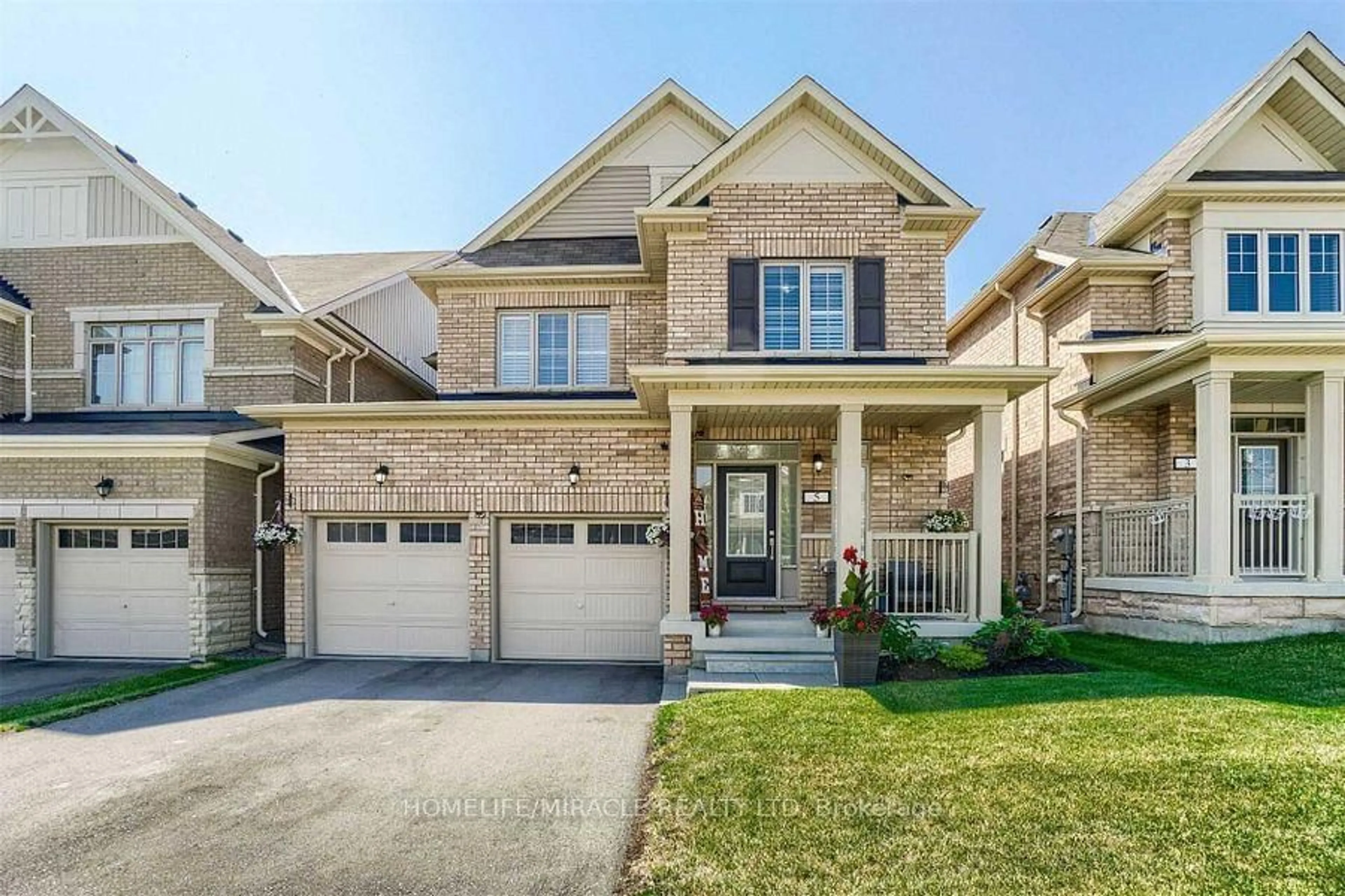 Home with brick exterior material, street for 5 Pridham Pl, New Tecumseth Ontario L0G 1W0