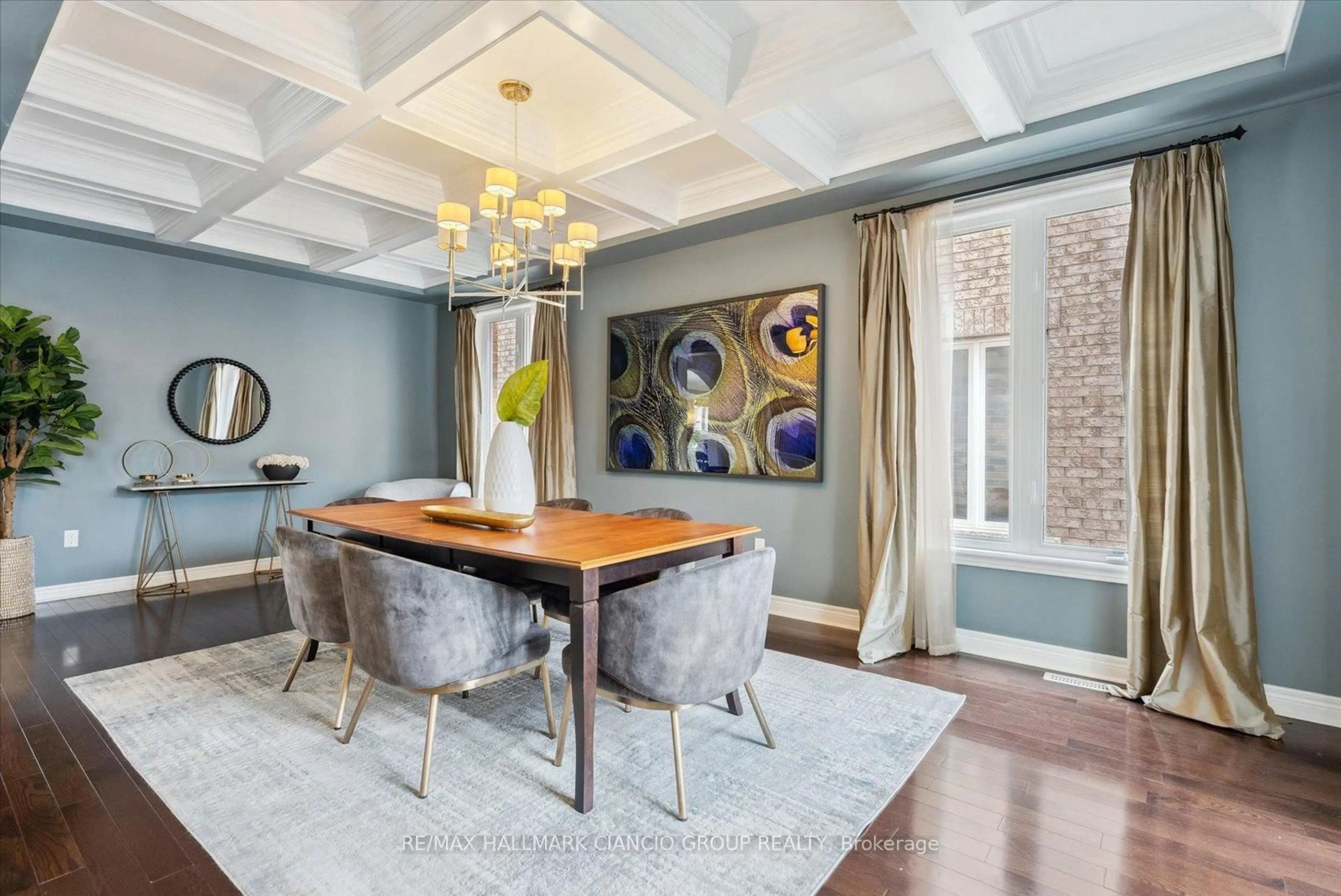 Dining room, ceramic/tile floor for 37 Maplebank Cres, Whitchurch-Stouffville Ontario L4A 0R8