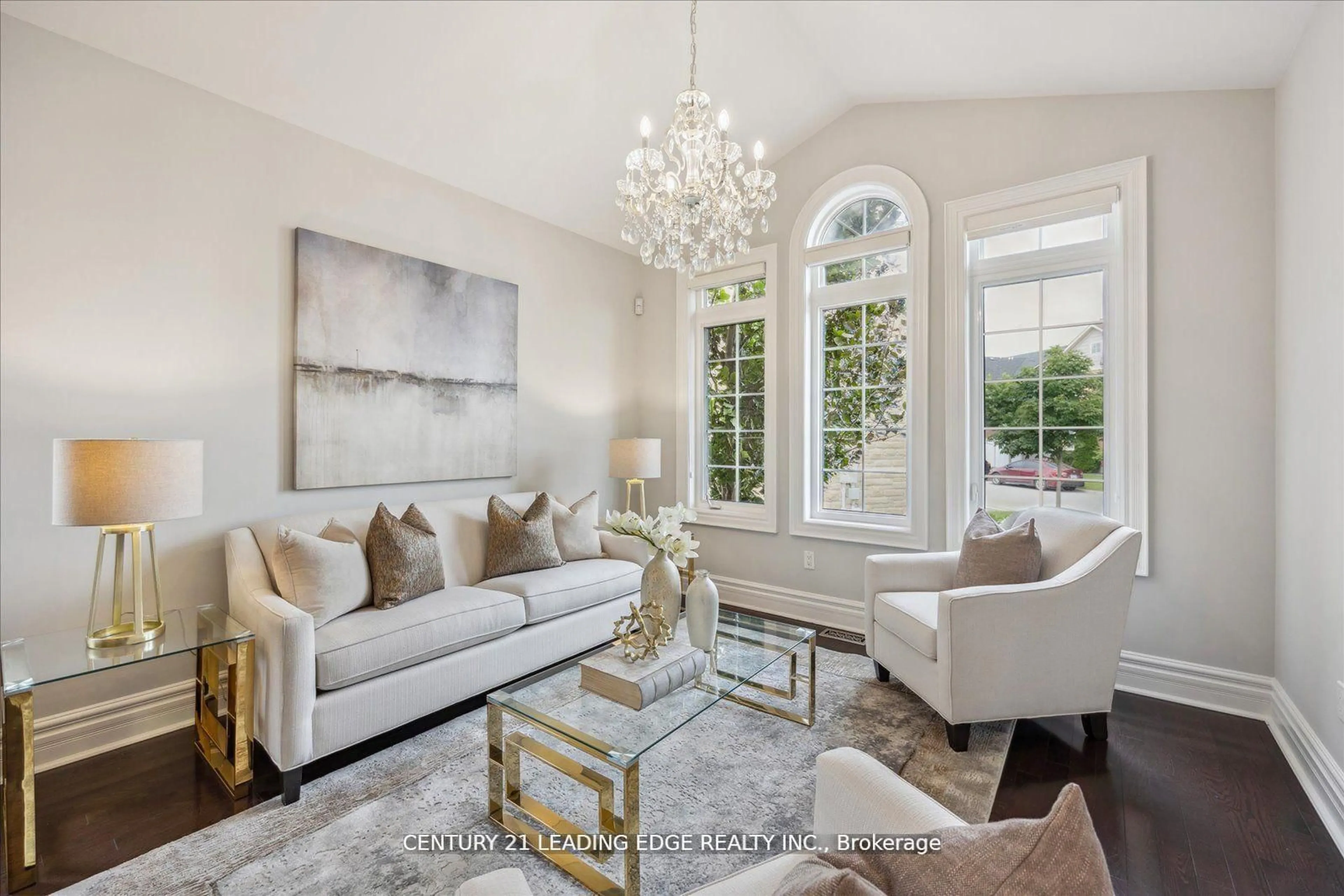 Living room with furniture, unknown for 64 Miles Hill Cres, Richmond Hill Ontario L4E 4Y9