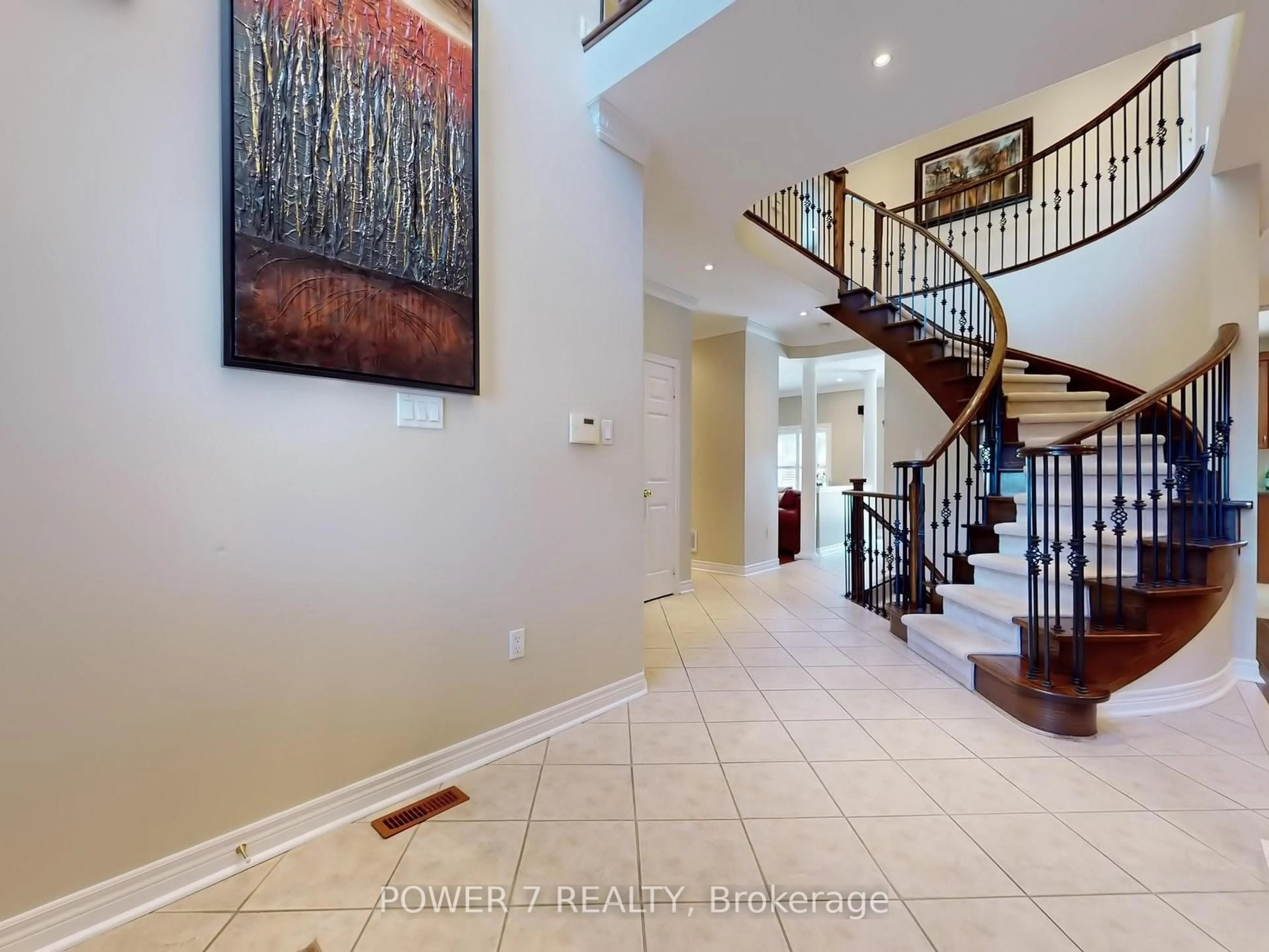 Indoor foyer for 123 Macrill Rd, Markham Ontario L6C 2T3