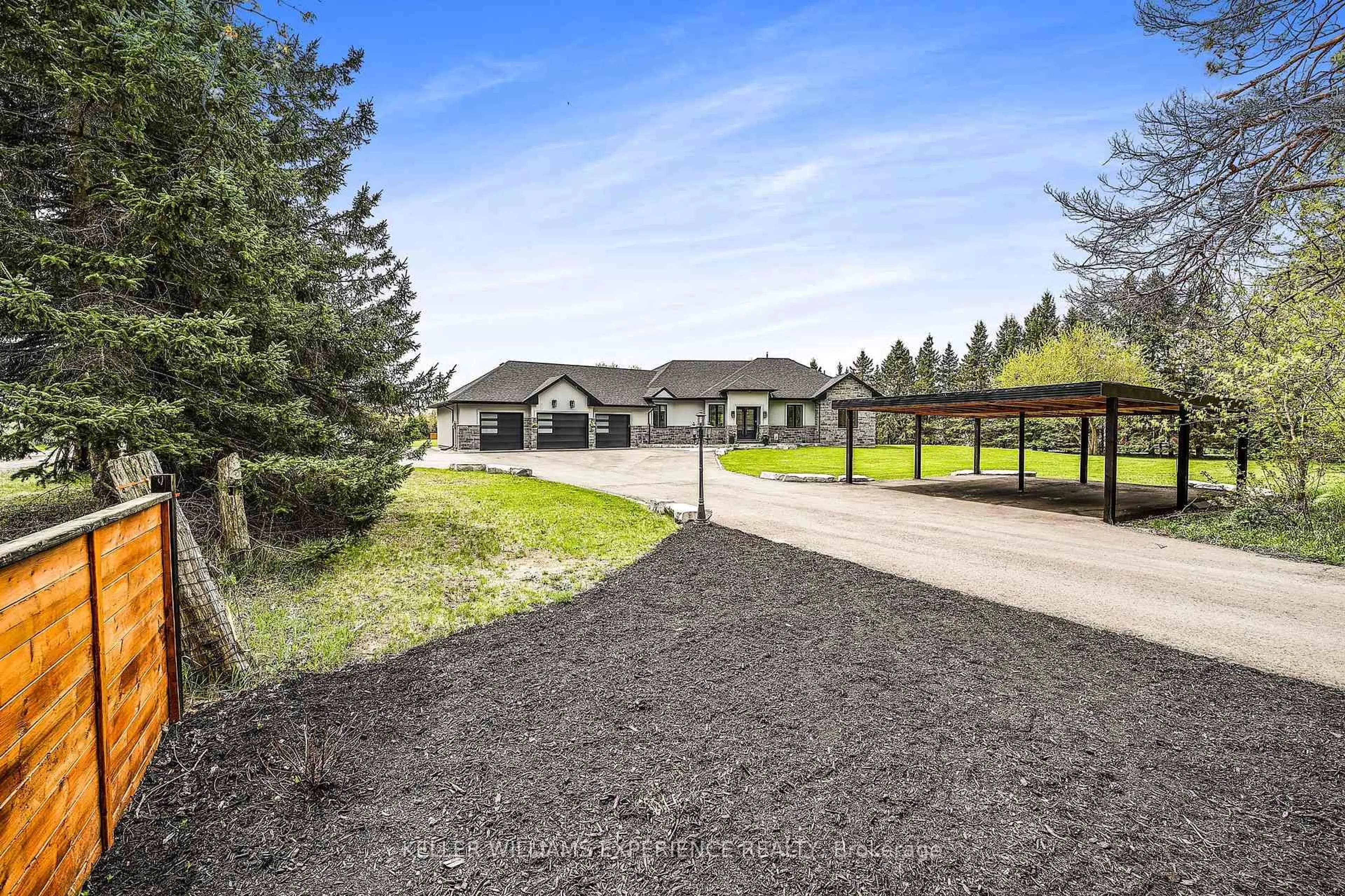 A pic from outside/outdoor area/front of a property/back of a property/a pic from drone, unknown for 7028 Pine Plains Rd, Adjala-Tosorontio Ontario L0M 1J0