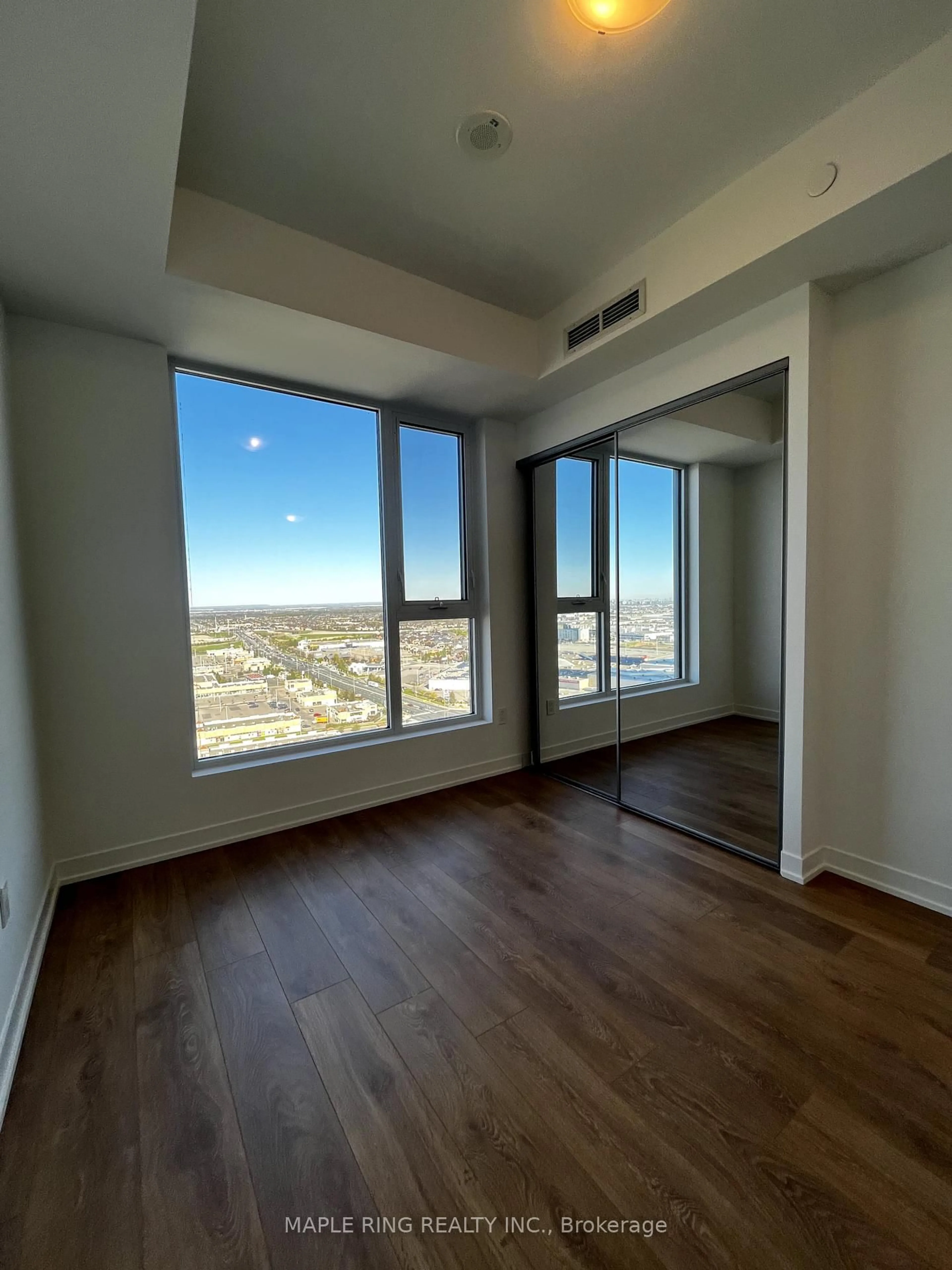 A pic of a room for 10 Abeja St #2412, Vaughan Ontario L4K 0R4