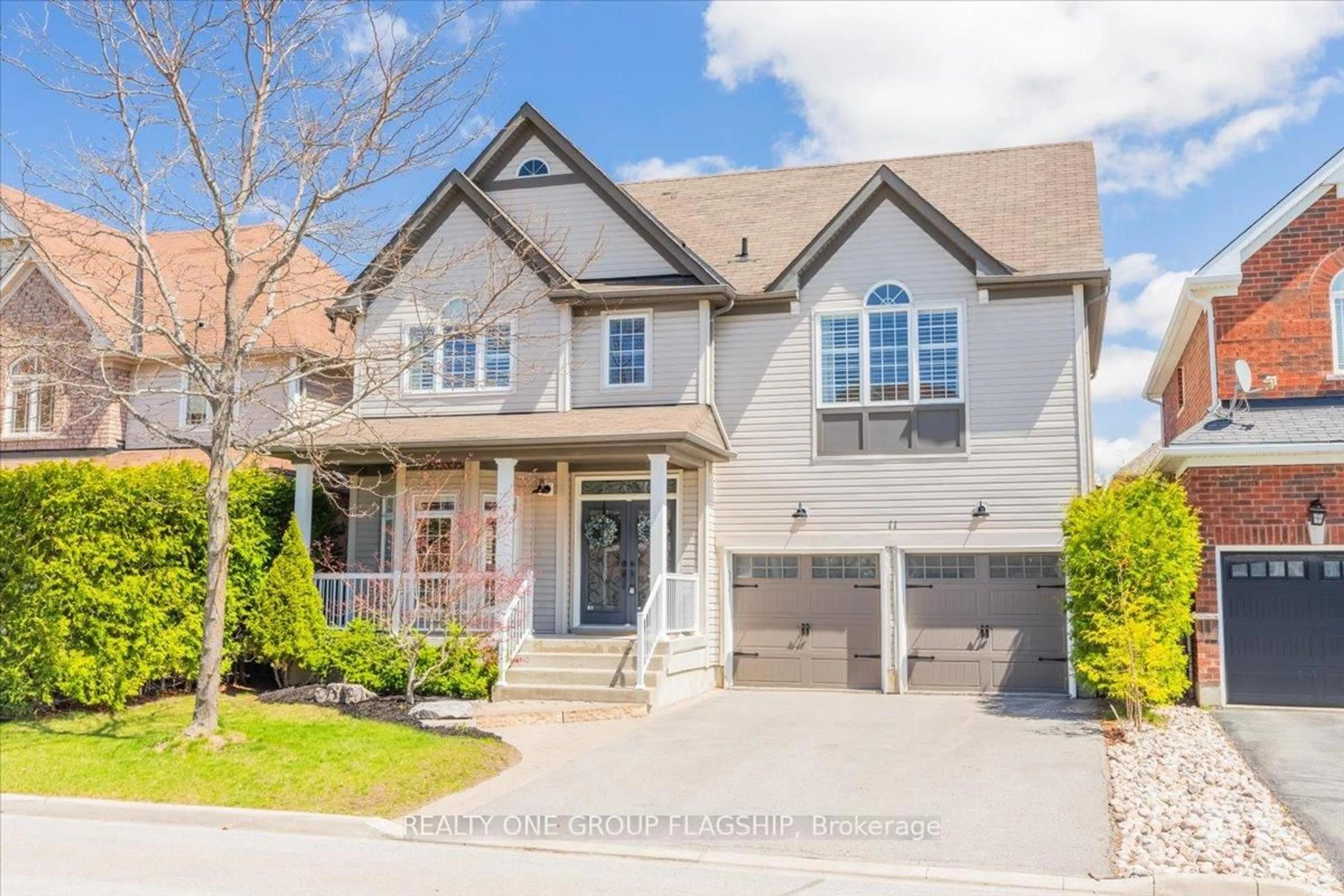 Home with brick exterior material, street for 11 Brookhurst Ave, Georgina Ontario L4P 0B4