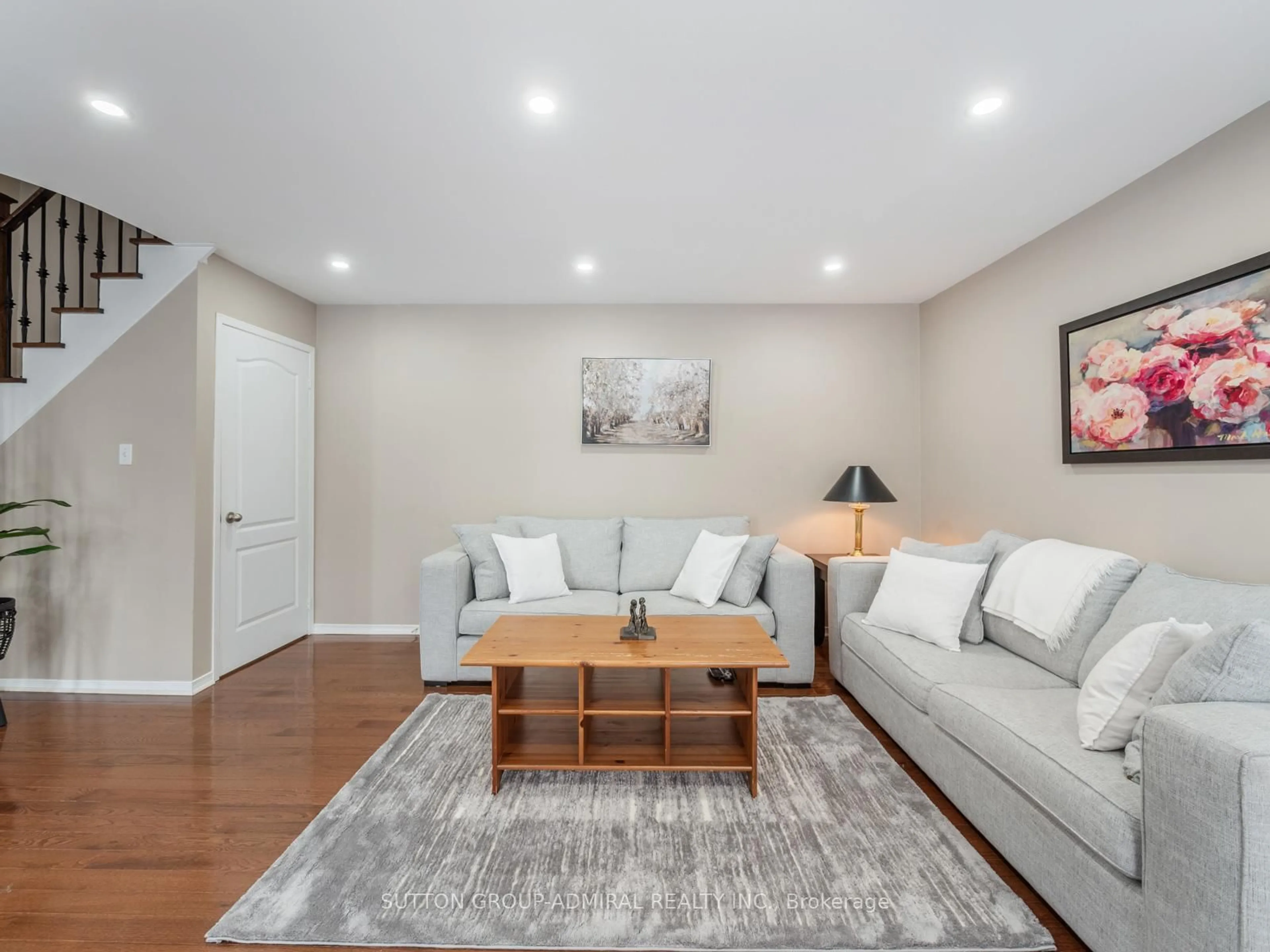 Living room with furniture, wood/laminate floor for 2 Marathon Ave, Vaughan Ontario L4K 5H1