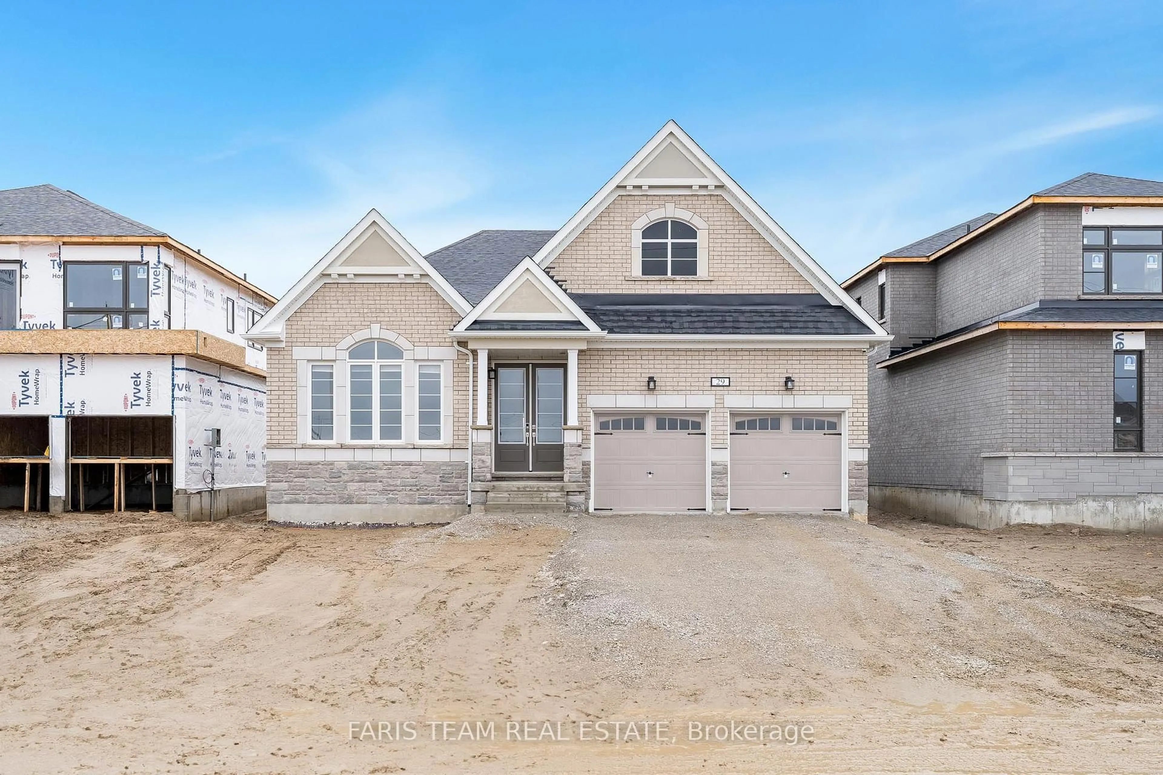Home with vinyl exterior material, street for 29 Edgar Ave, Essa Ontario L3W 0A9