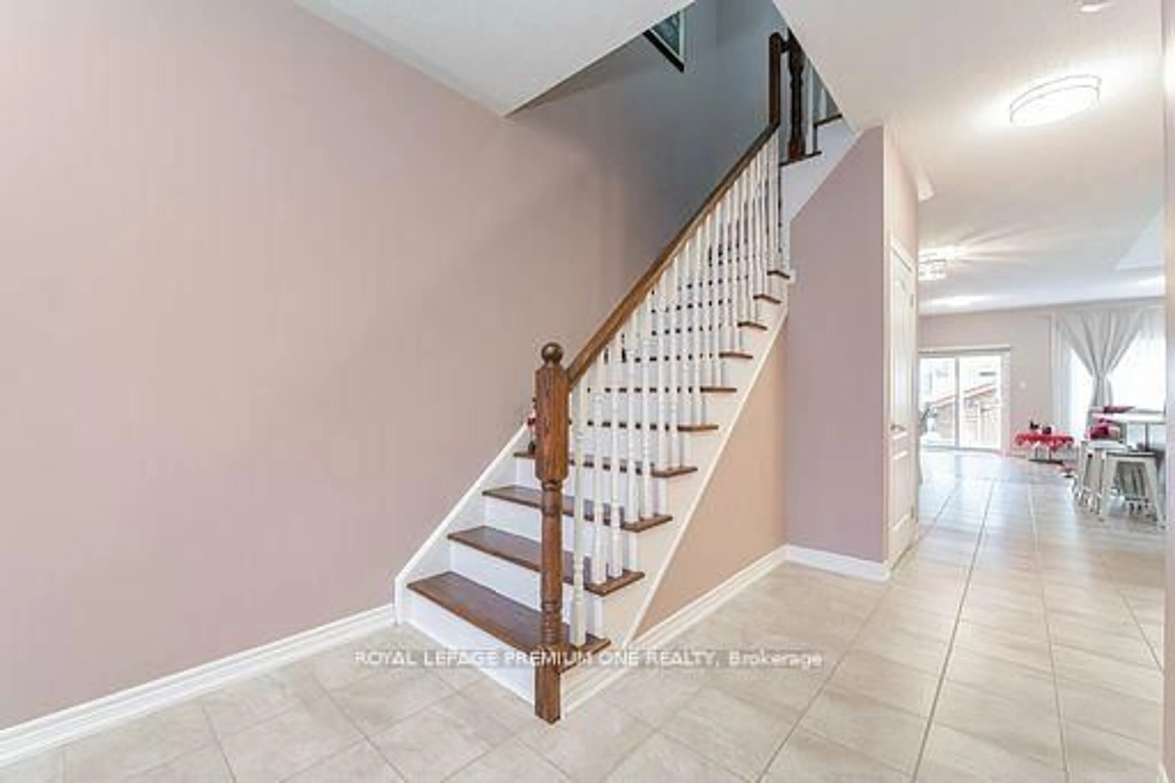 Unknown for 51 Prosser Cres, Georgina Ontario L0E 1R0