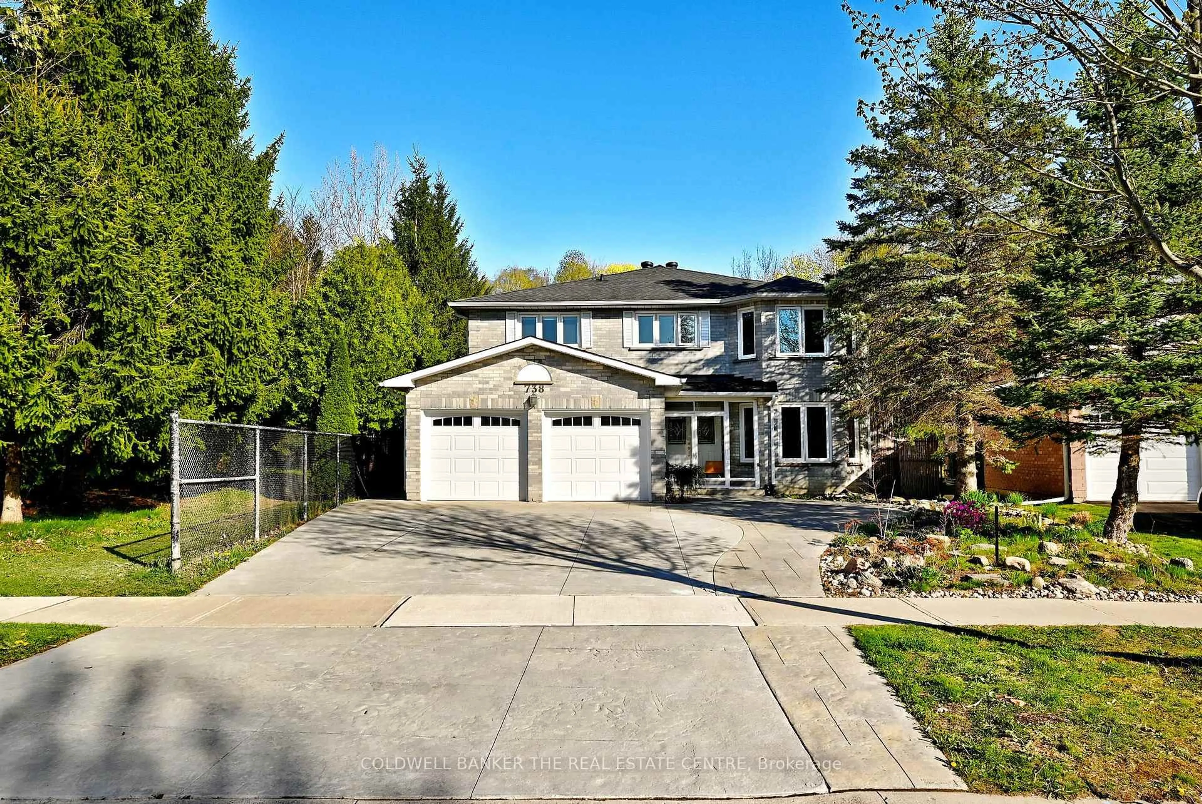 Unknown for 738 Leslie Valley Dr, Newmarket Ontario L3Y 7J3