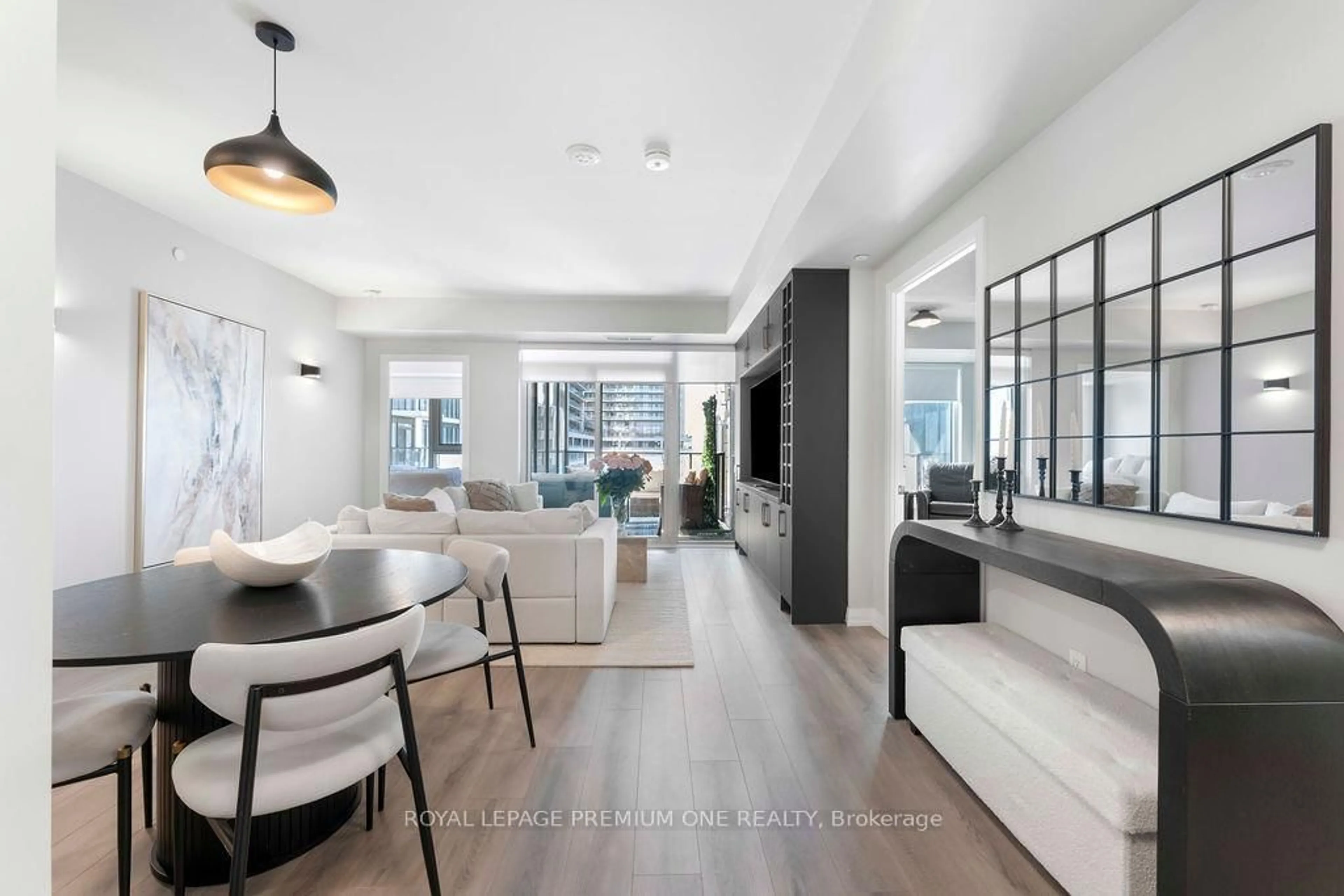 Living room with furniture, unknown for 9000 Jane St #511, Vaughan Ontario L4K 0M6
