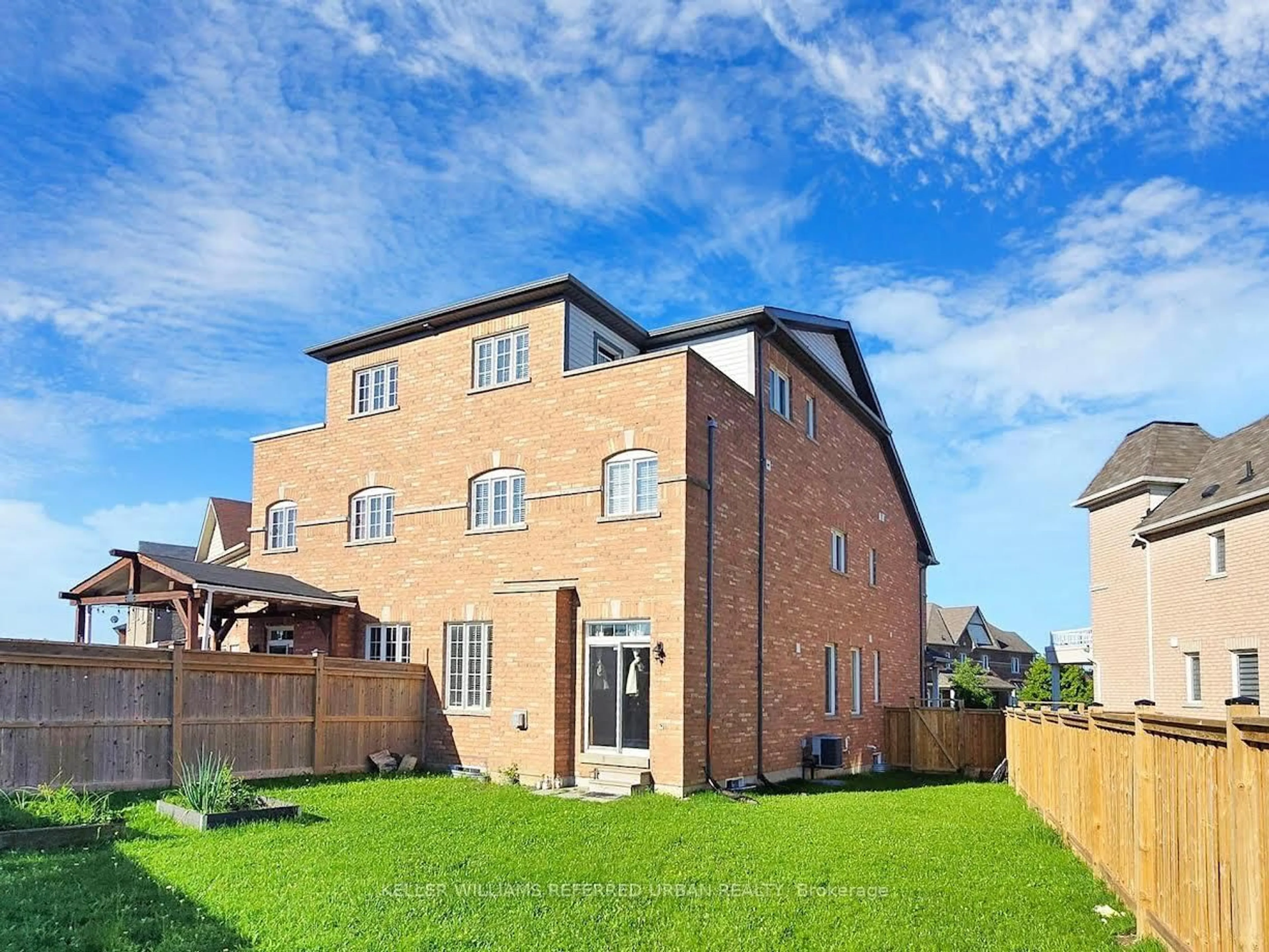 Home with brick exterior material, unknown for 32 Haskett Dr, Markham Ontario L6B 0S9
