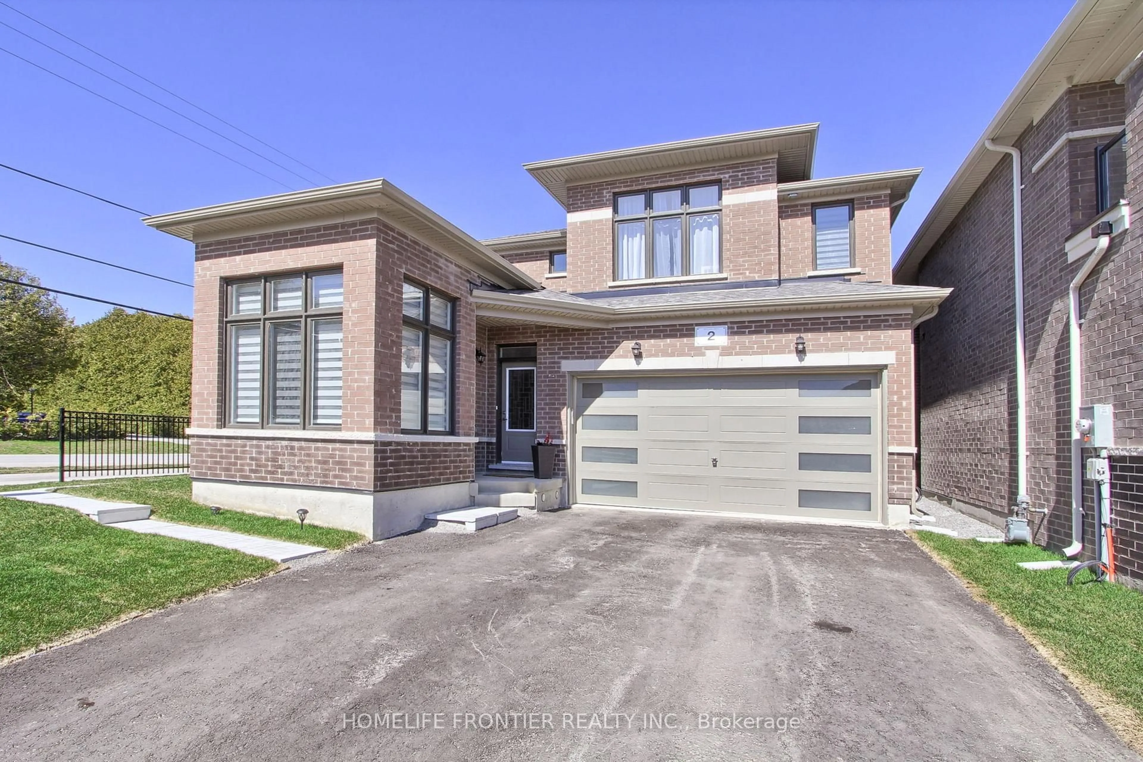 Home with brick exterior material, street for 2 Big Canoe Dr, Georgina Ontario L0E 1R0