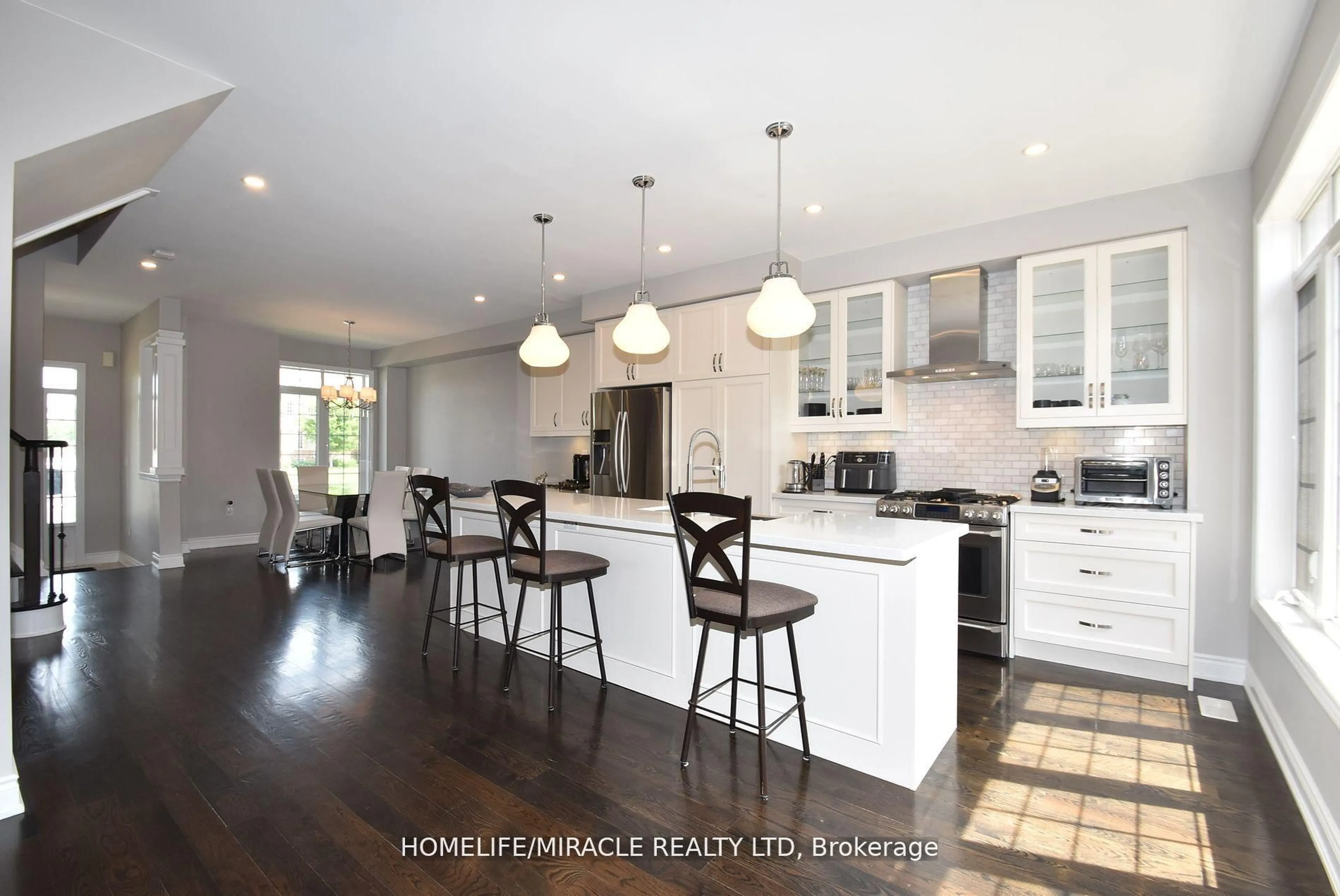 Open concept kitchen, unknown for 183 East's Corners Blvd, Vaughan Ontario L4H 3Z9