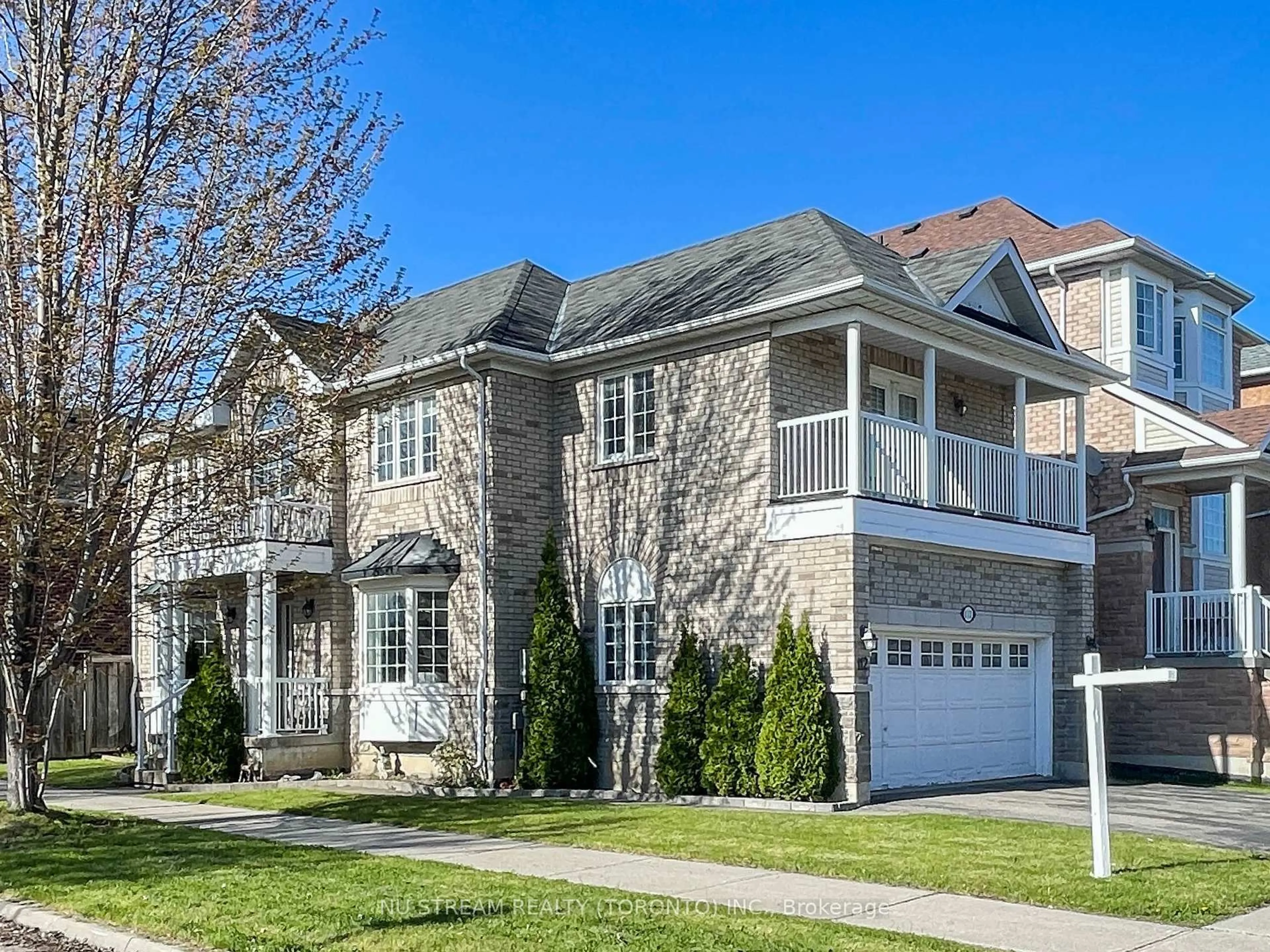Home with brick exterior material, street for 112 Gable Ave, Markham Ontario L6C 2W3