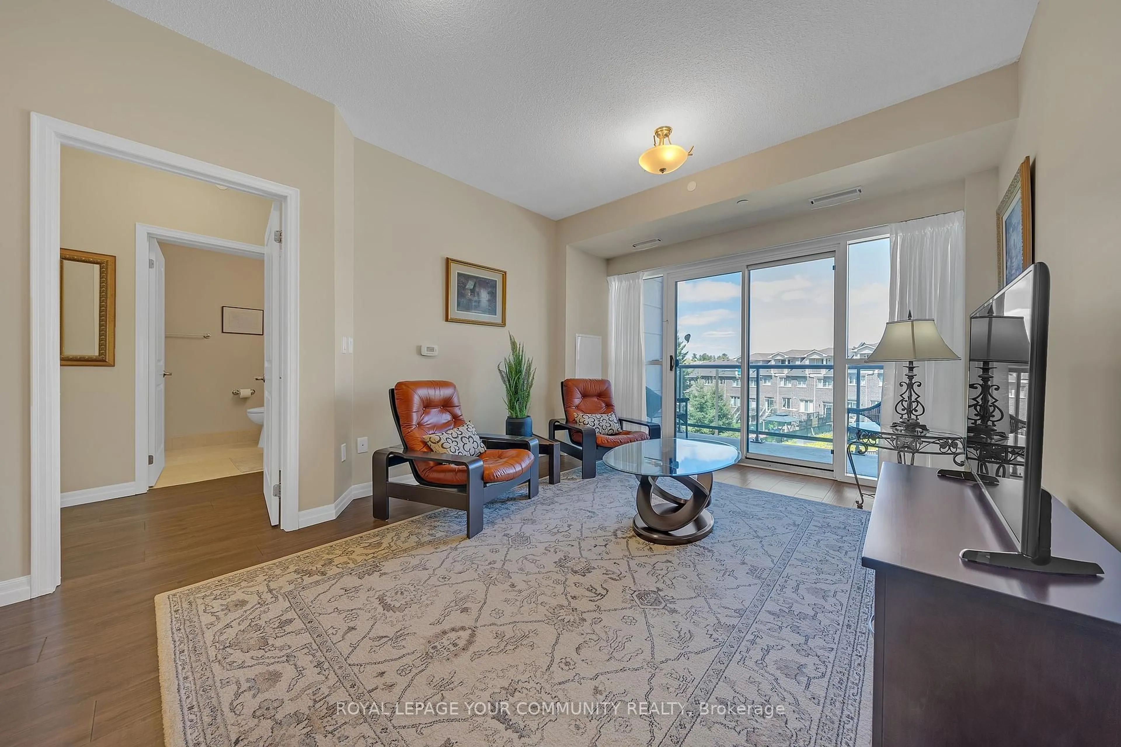 Living room with furniture, unknown for 400 William Graham Dr #301, Aurora Ontario L4G 1L7