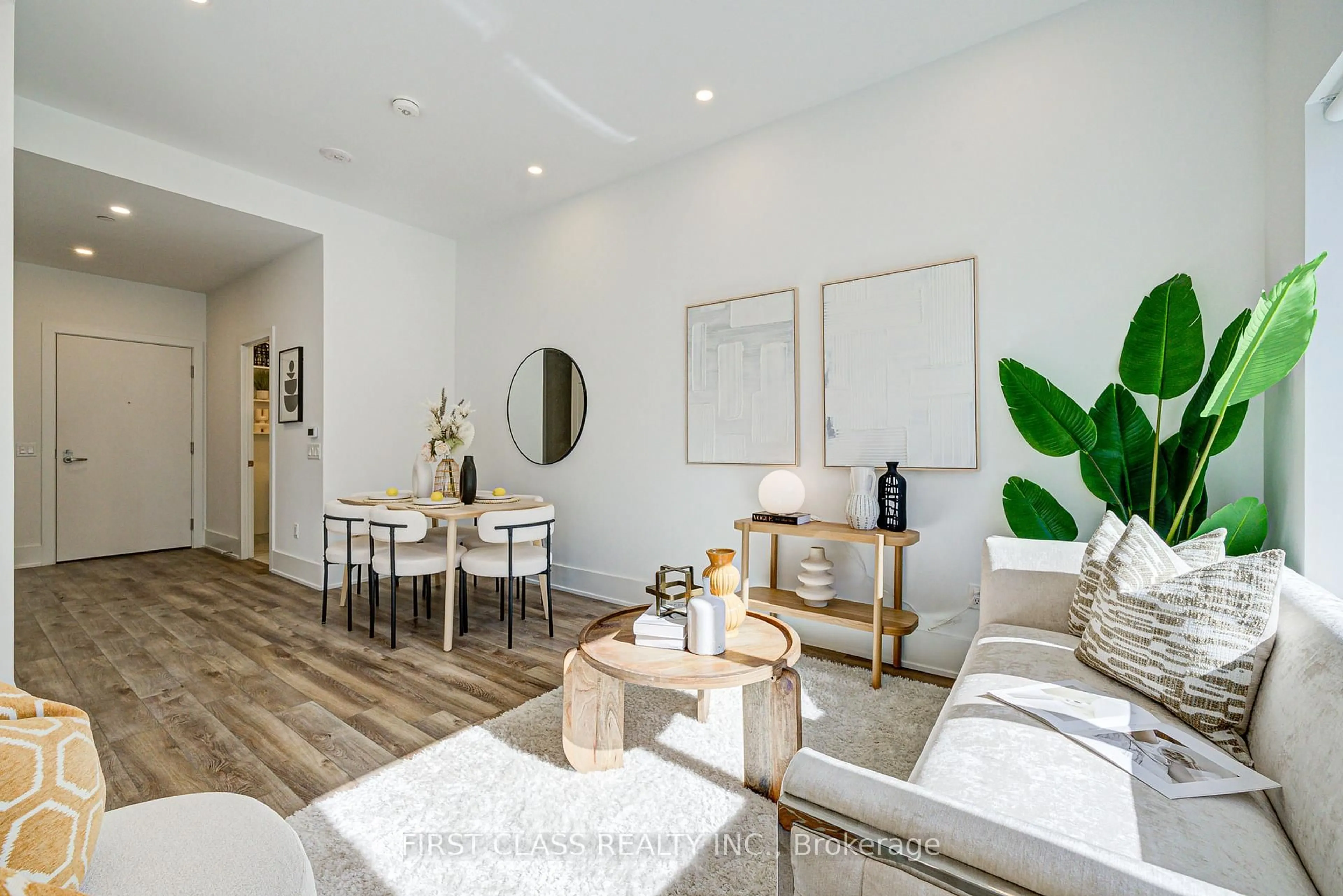 Living room with furniture, unknown for 8 Cedarland Dr #123W, Markham Ontario L6G 0H4