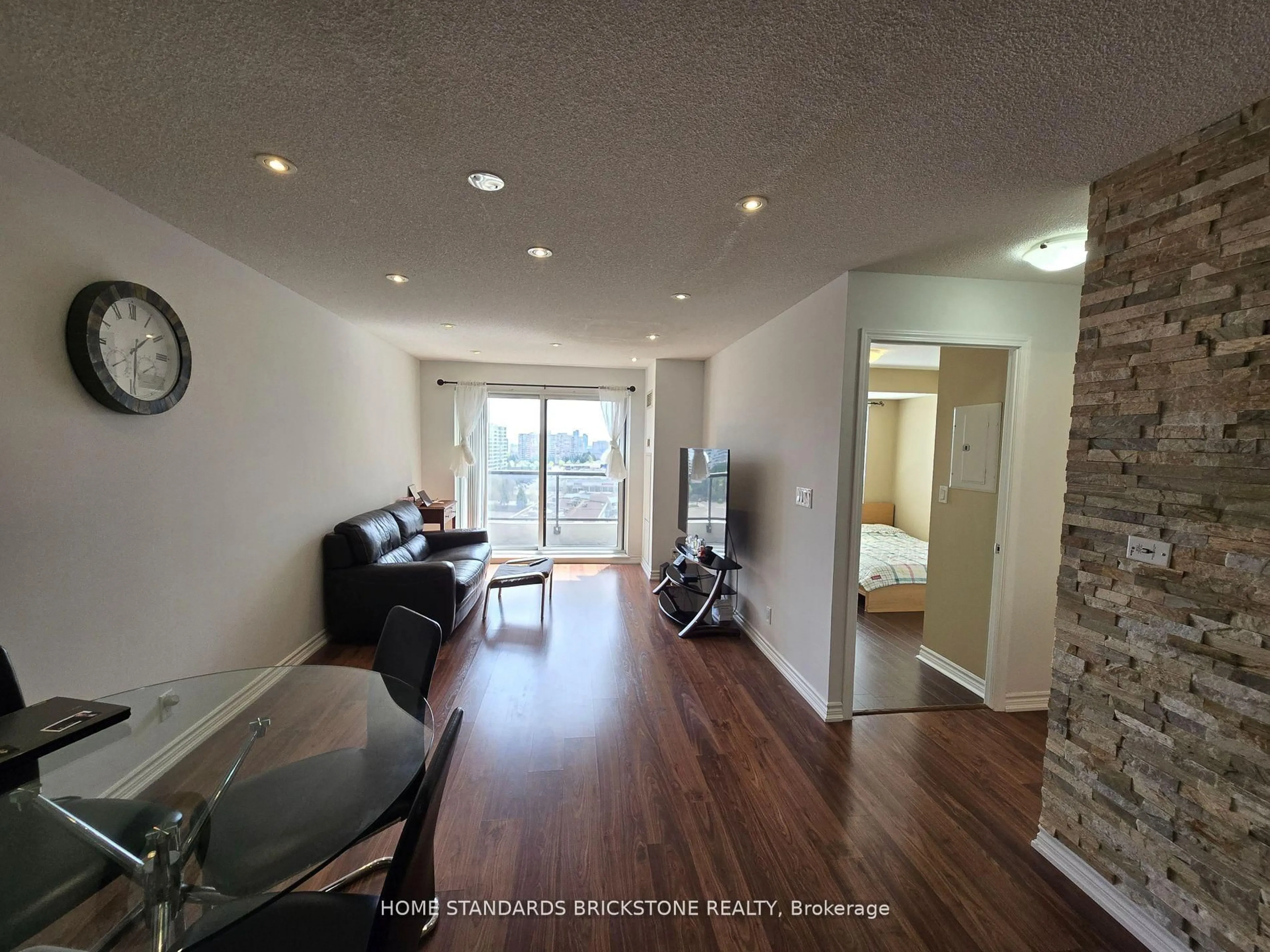 Unknown for 18 Harding Blvd #1012, Richmond Hill Ontario L4C 0T3
