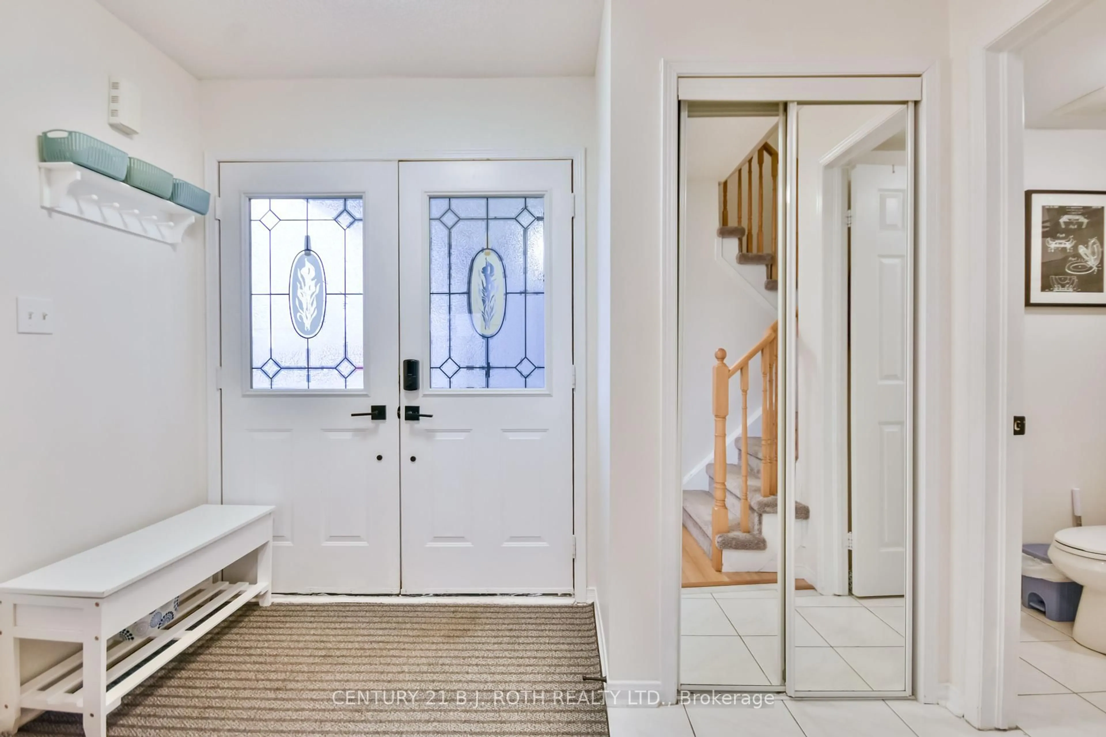 Indoor entryway for 1162 Andrade Lane, Innisfil Ontario L9S 4X7