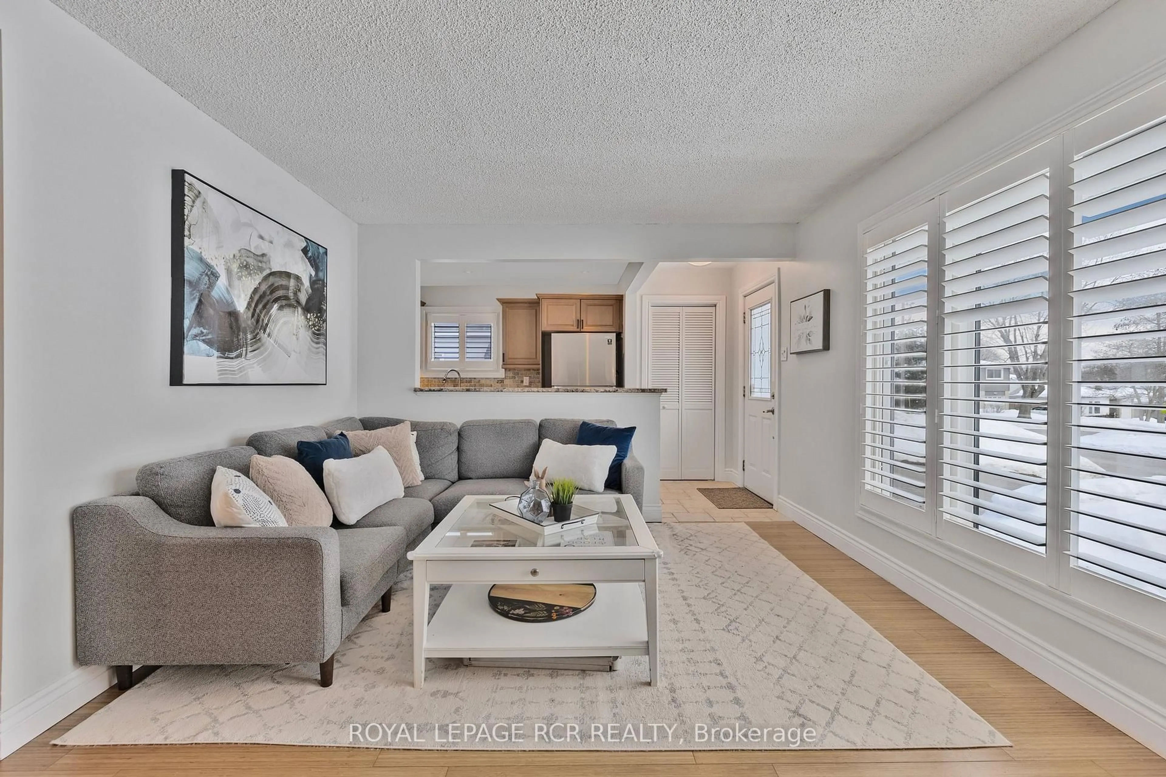 Living room with furniture, unknown for 273 Rogers Rd, Newmarket Ontario L3Y 1G5