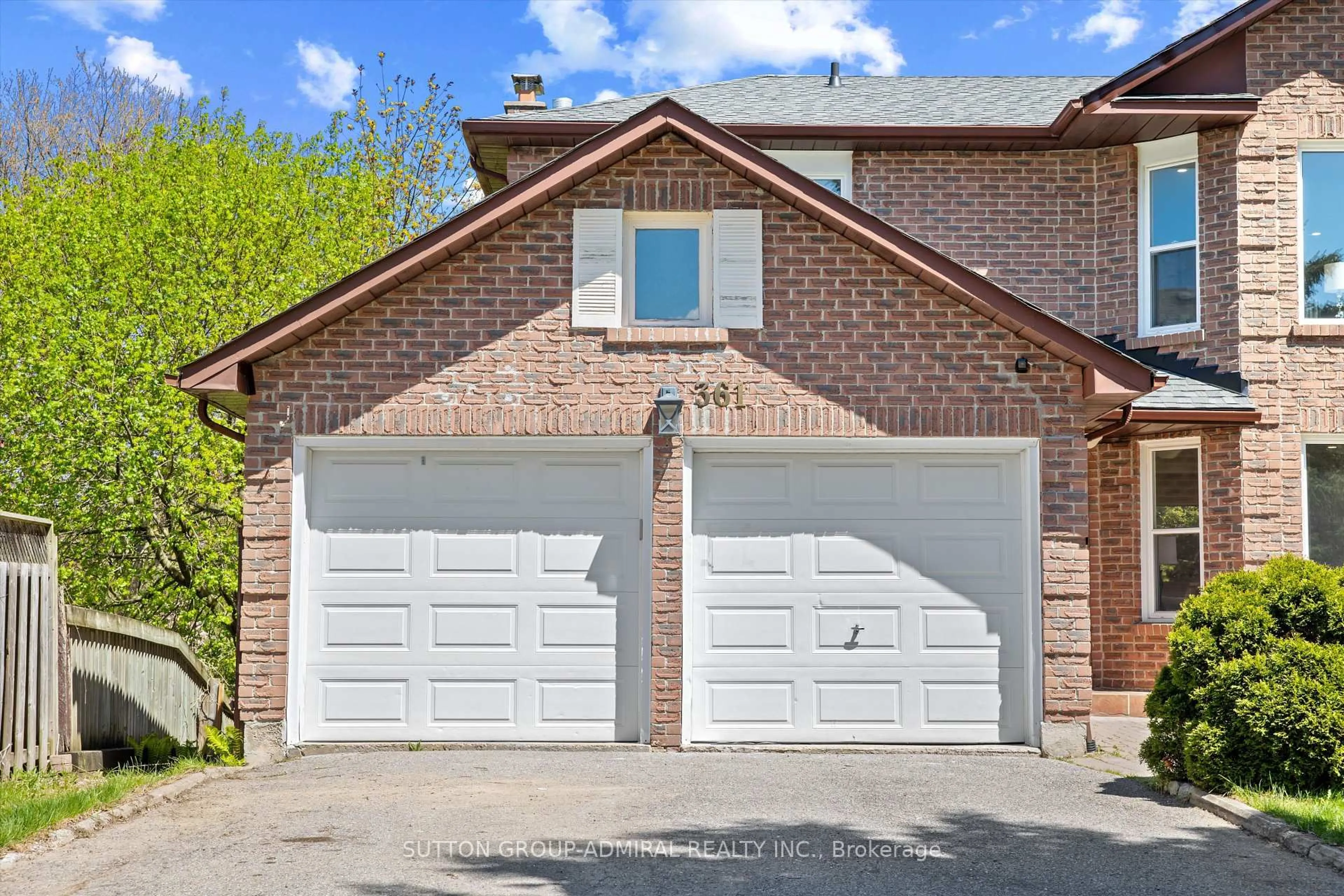 Home with brick exterior material, street for 361 Harewood Blvd, Newmarket Ontario L3Y 6S5