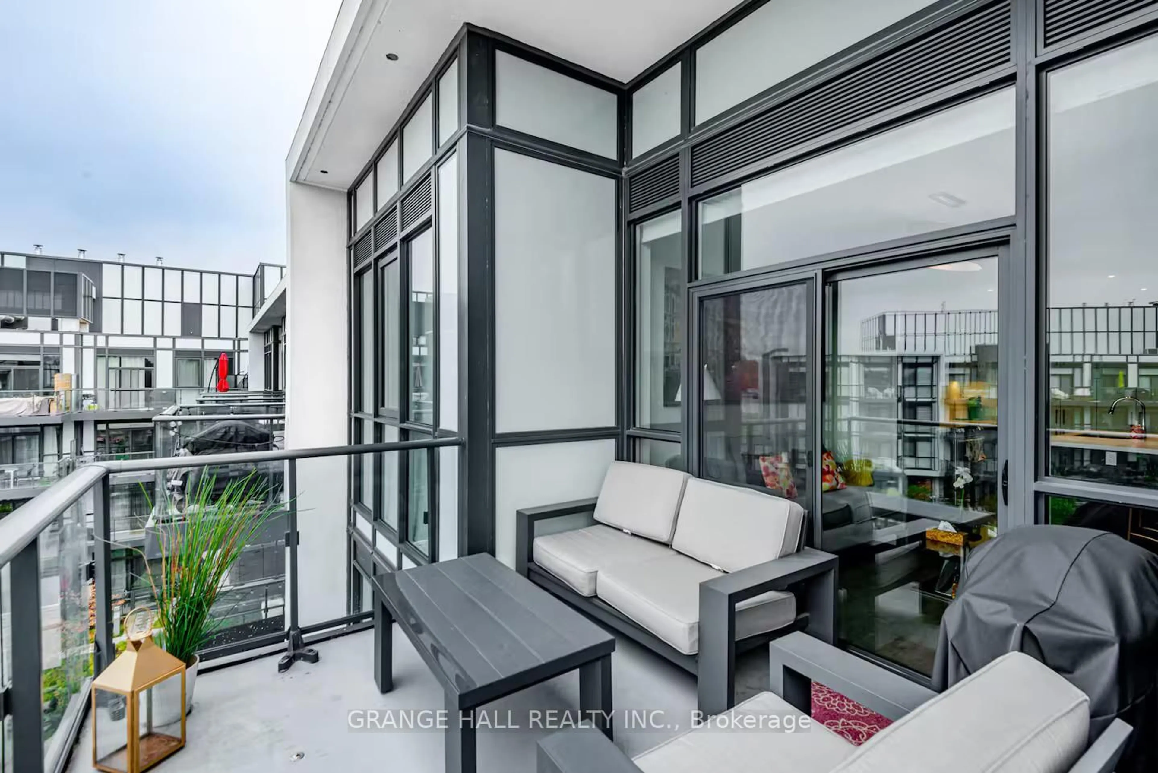 Patio, unknown for 375 Sea Ray Ave #420, Innisfil Ontario L9S 0N9