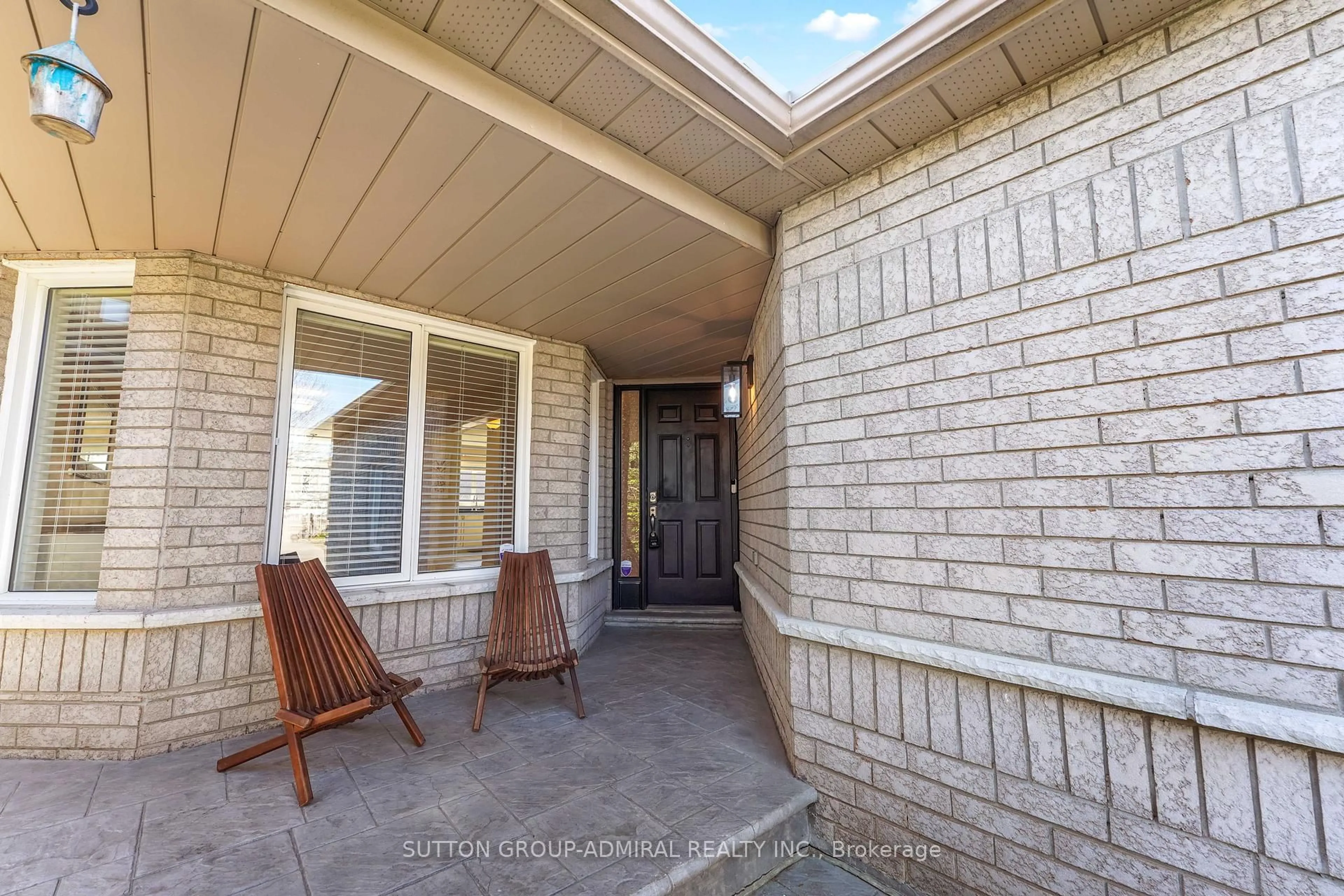 Unknown for 31 Panorama Cres, Vaughan Ontario L4H 1J8