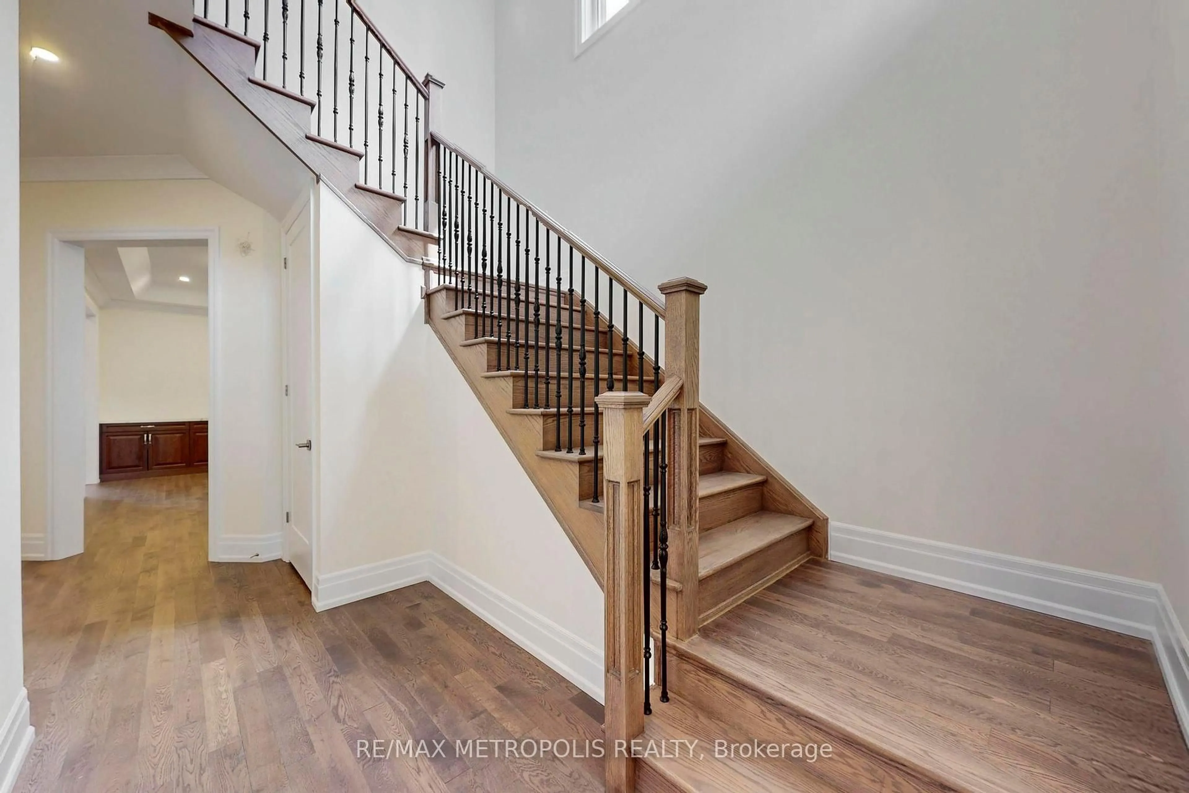 Stairs for 15 Seguin St, Richmond Hill Ontario L4E 1L8