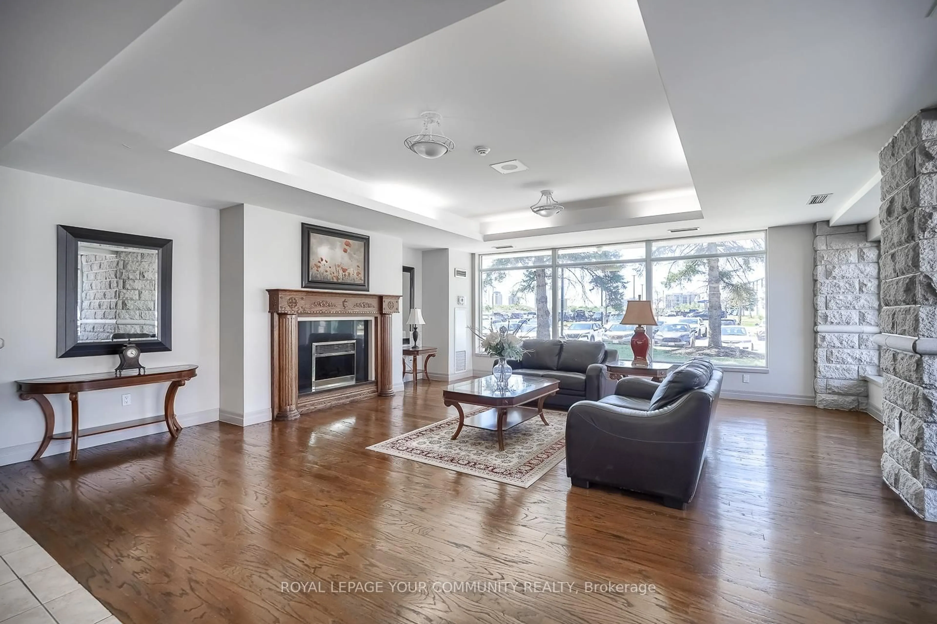 Living room with furniture, unknown for 2502 Rutherford Rd #109, Vaughan Ontario L4K 5N6