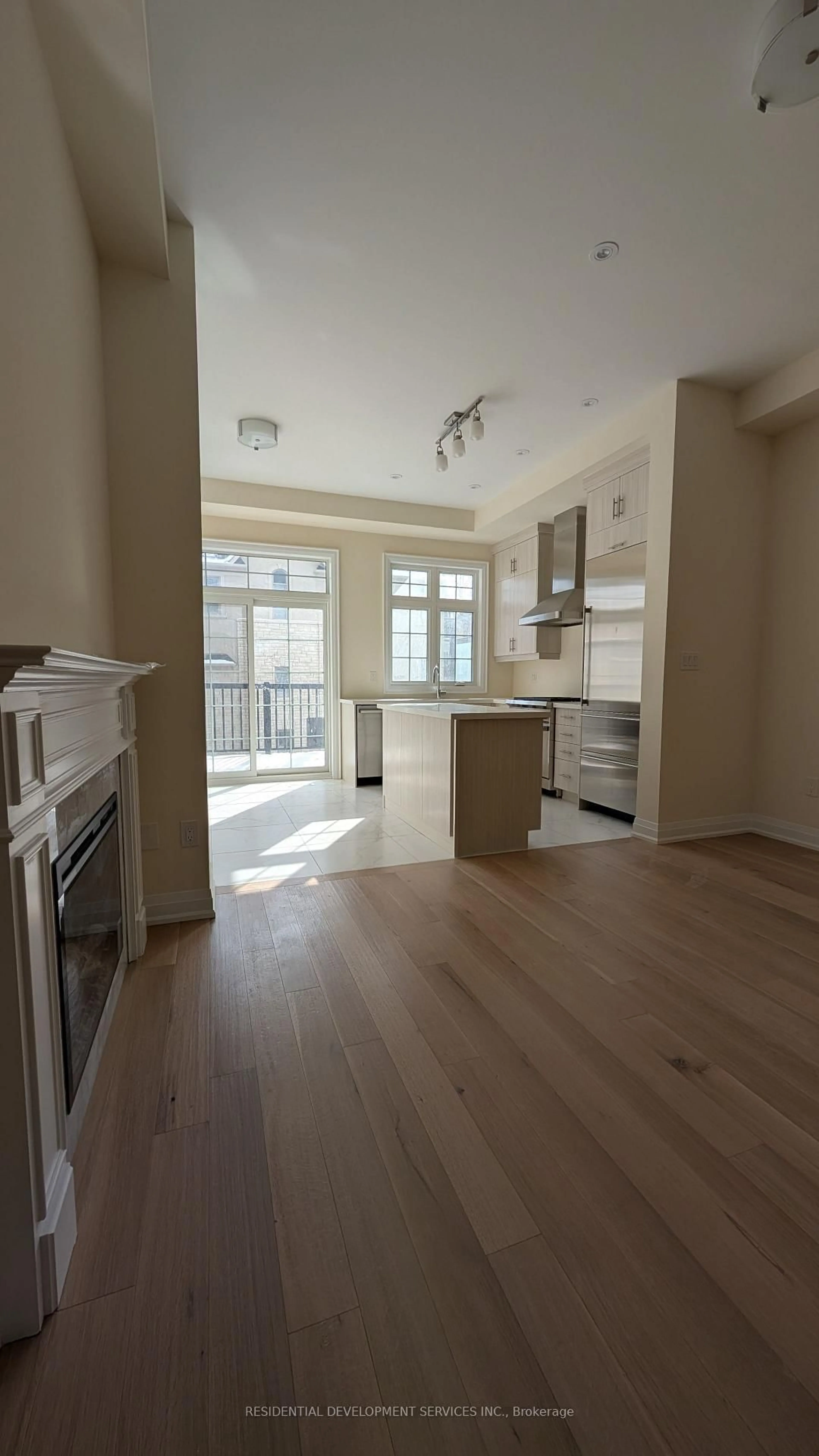 Unknown for 4179 Major Mackenzie Dr, Markham Ontario L6C 3L5