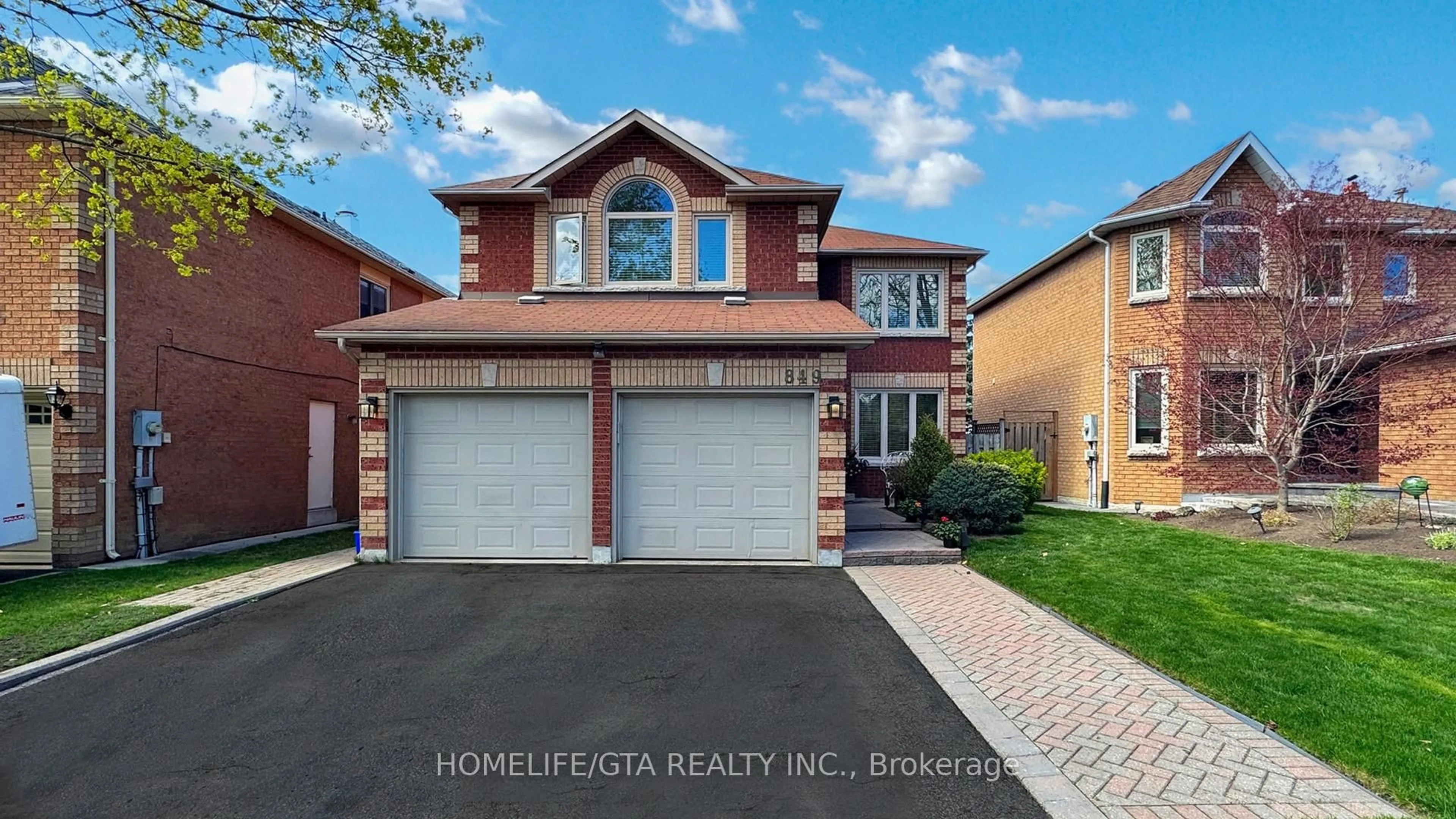 Home with brick exterior material, street for 849 Hollander Rd, Newmarket Ontario L3Y 8H4