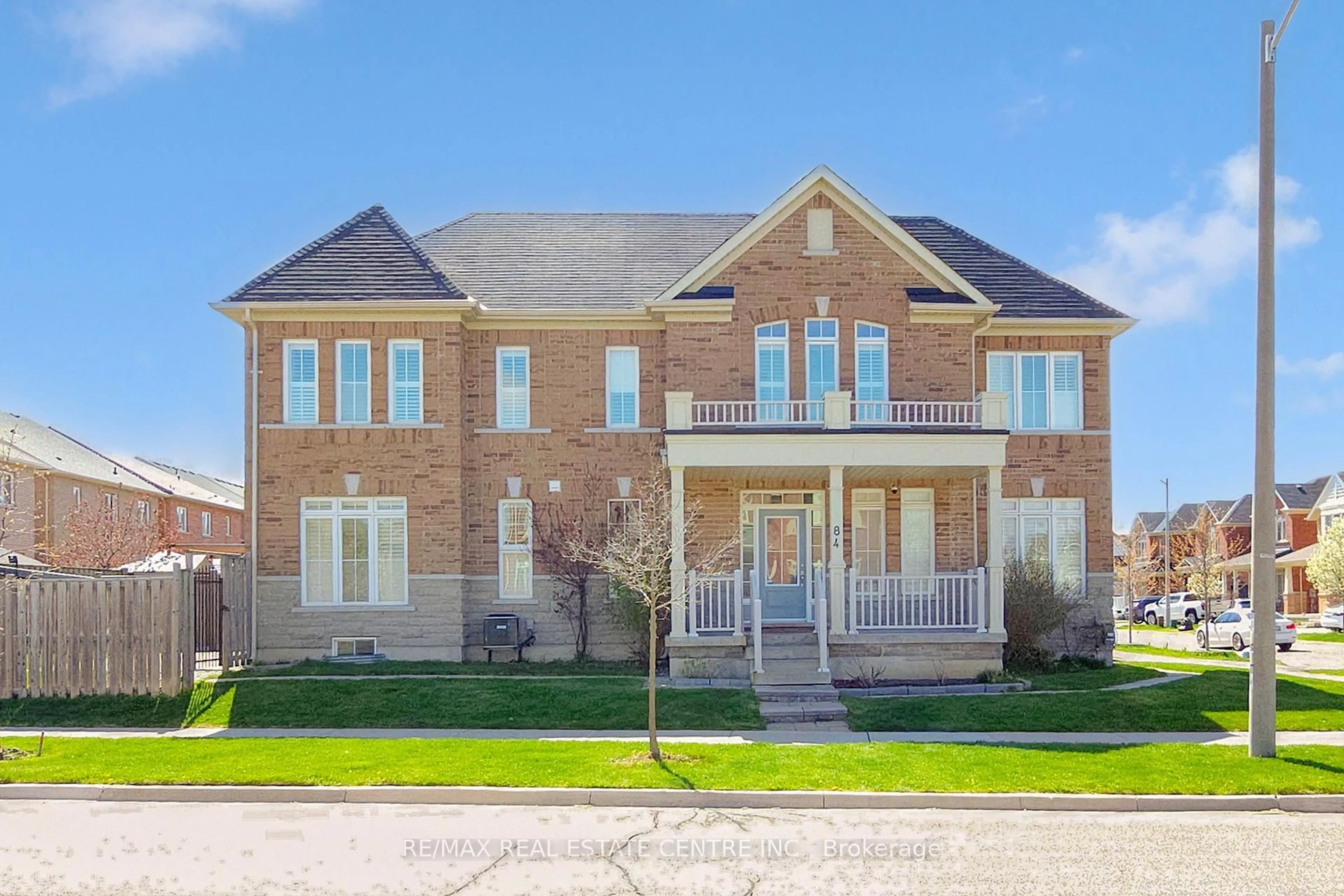 Home with brick exterior material, street for 84 Betony Dr, Richmond Hill Ontario L4E 3N2