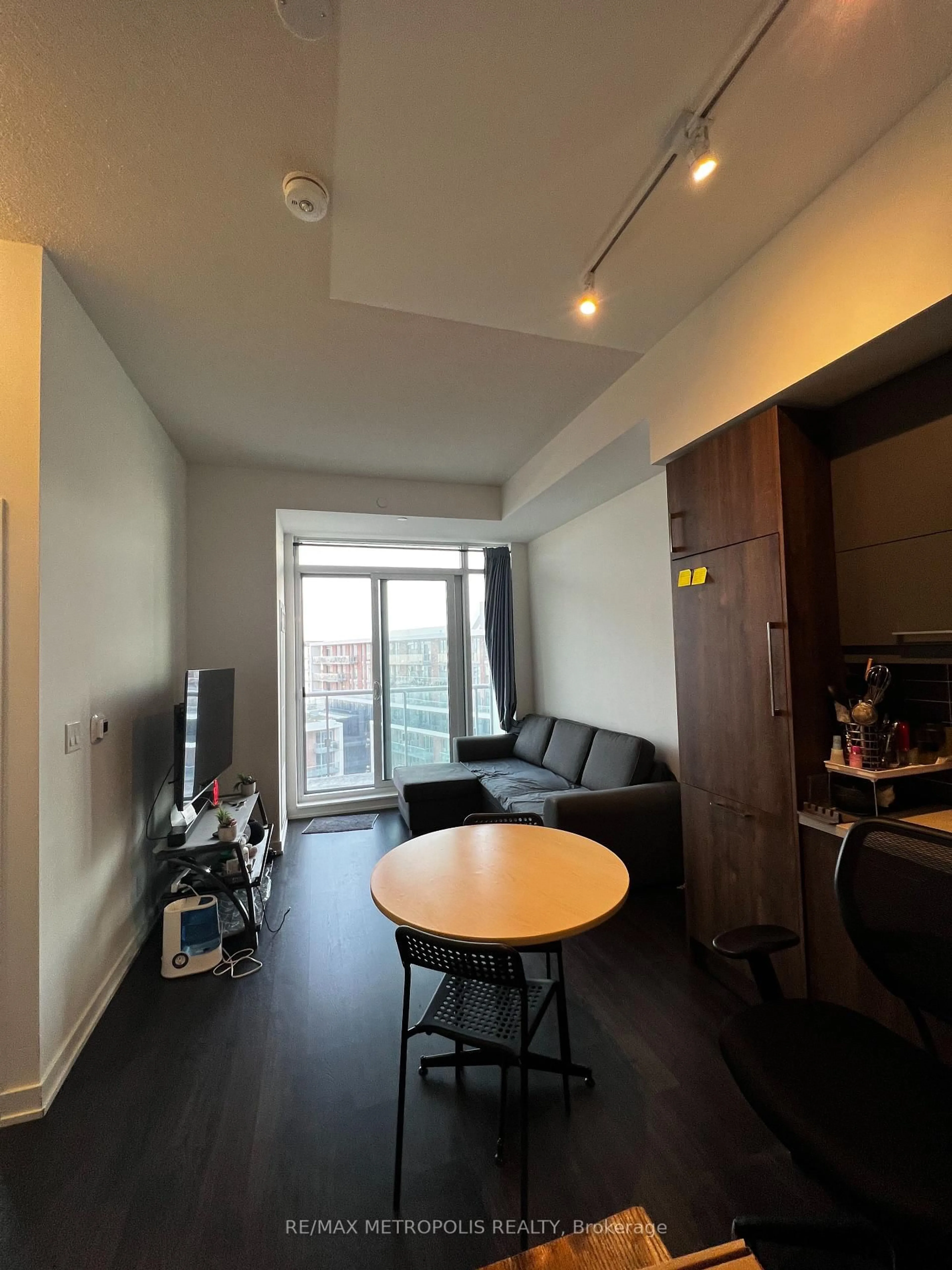 A pic of a room for 292 Verdale Crossing #1814, Markham Ontario L6G 0H6
