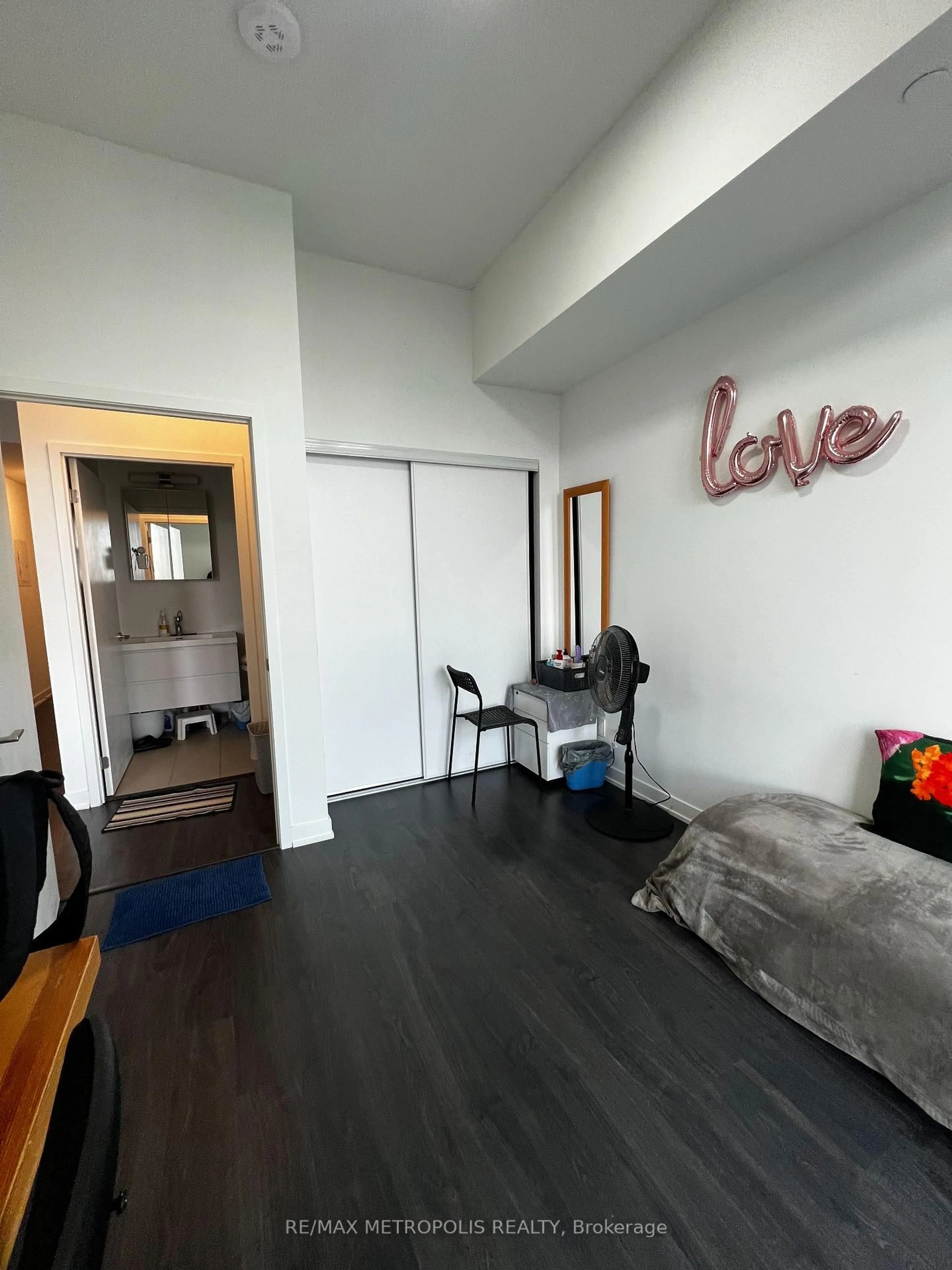 A pic of a room for 292 Verdale Crossing #1814, Markham Ontario L6G 0H6
