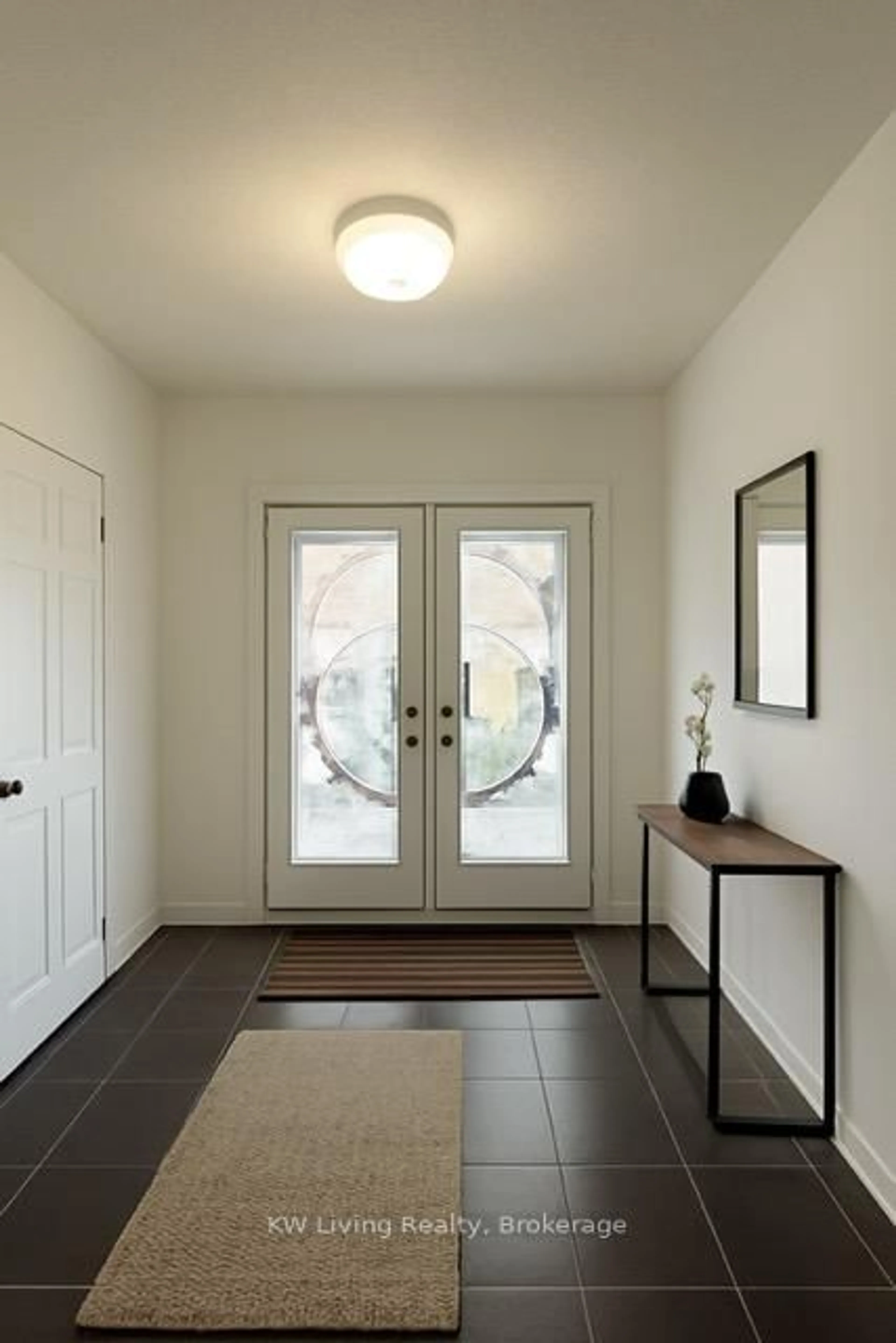 Indoor entryway for 38 Coronet St, Whitchurch-Stouffville Ontario L4A 0X8