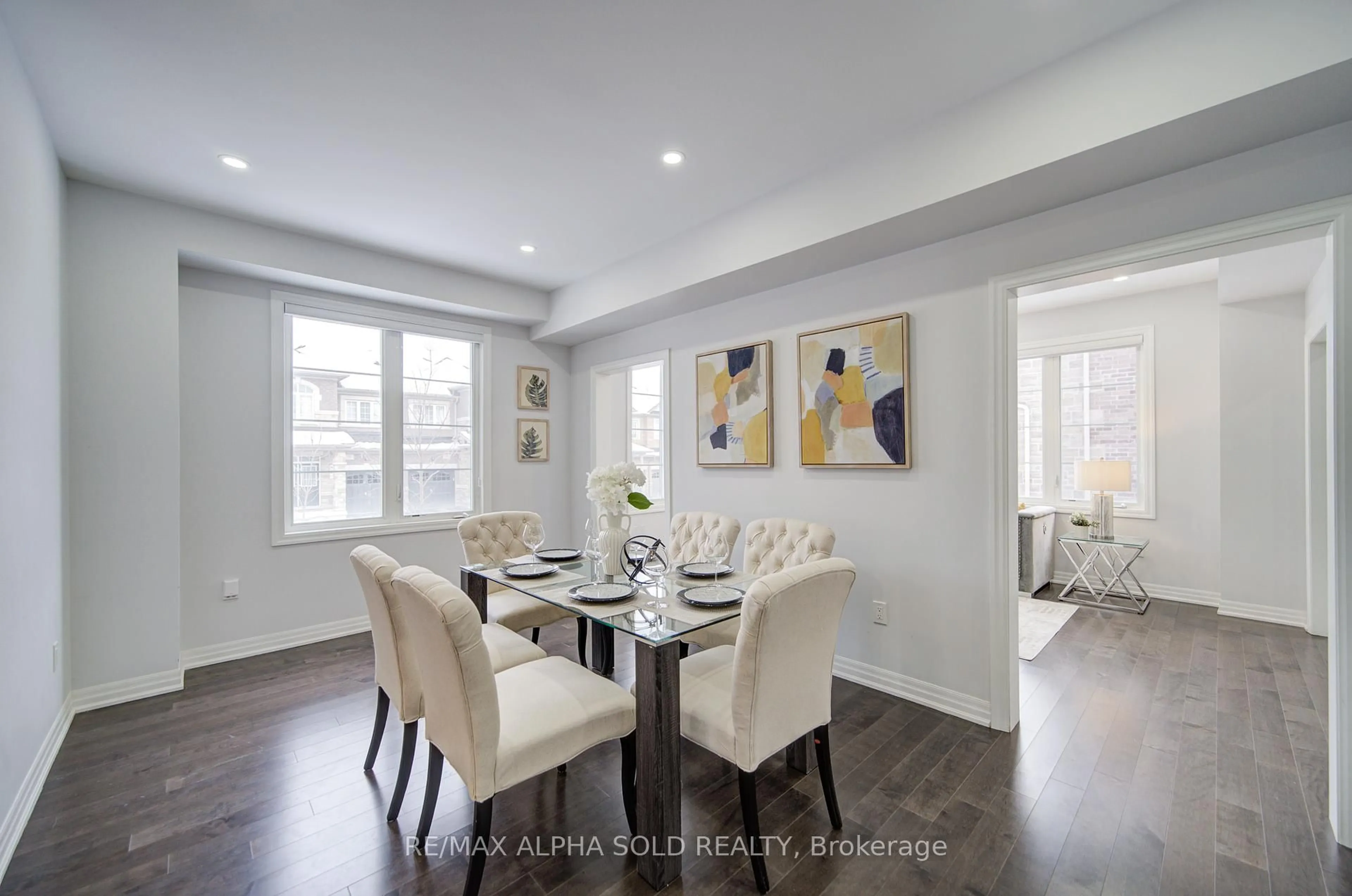 Dining room, unknown for 39 Crofting Cres, Markham Ontario L6E 0W1